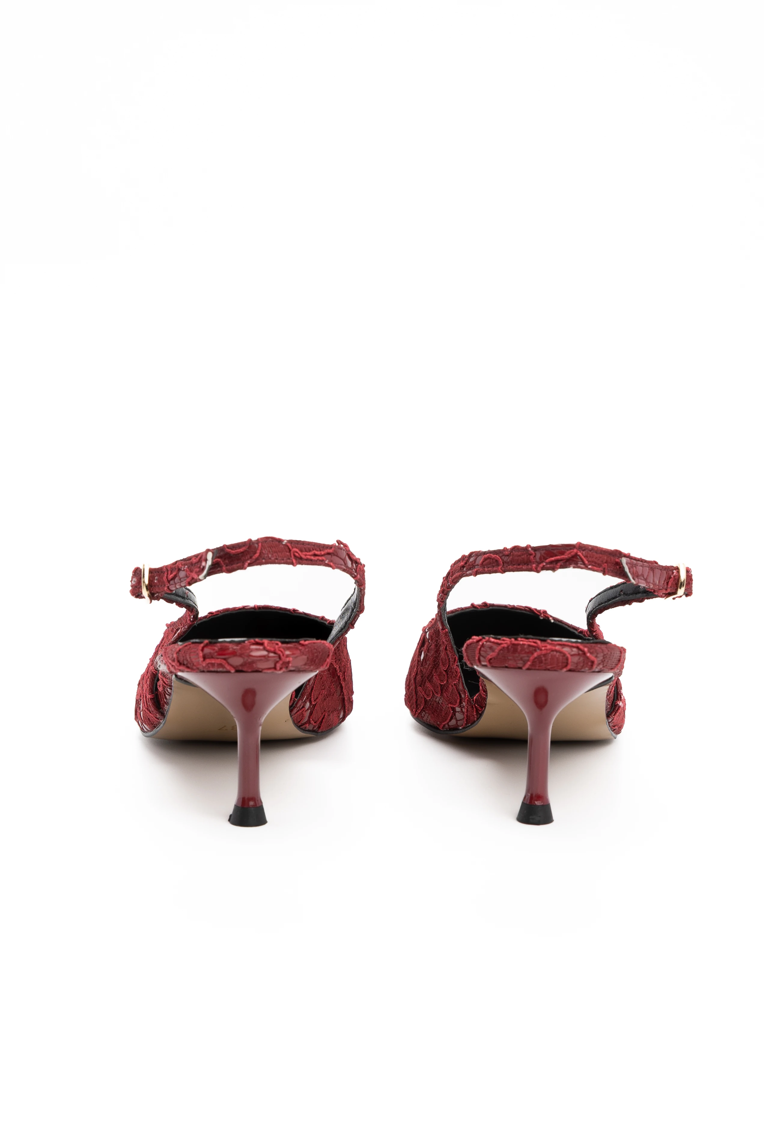 Dalida Rugan Dantel Detaylı Kısa Topıklu Ayakkabı