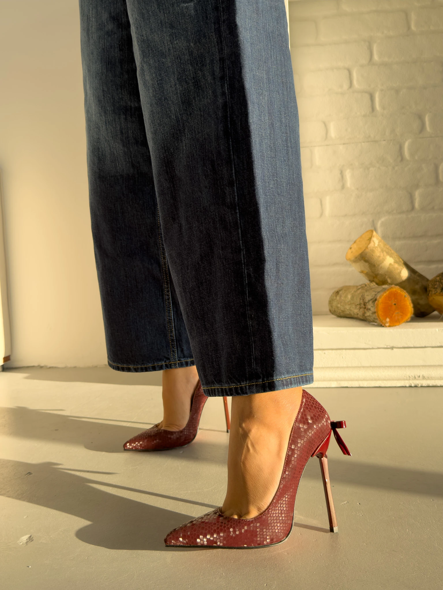 Moli Arka Fiyonk Detaylı Stiletto