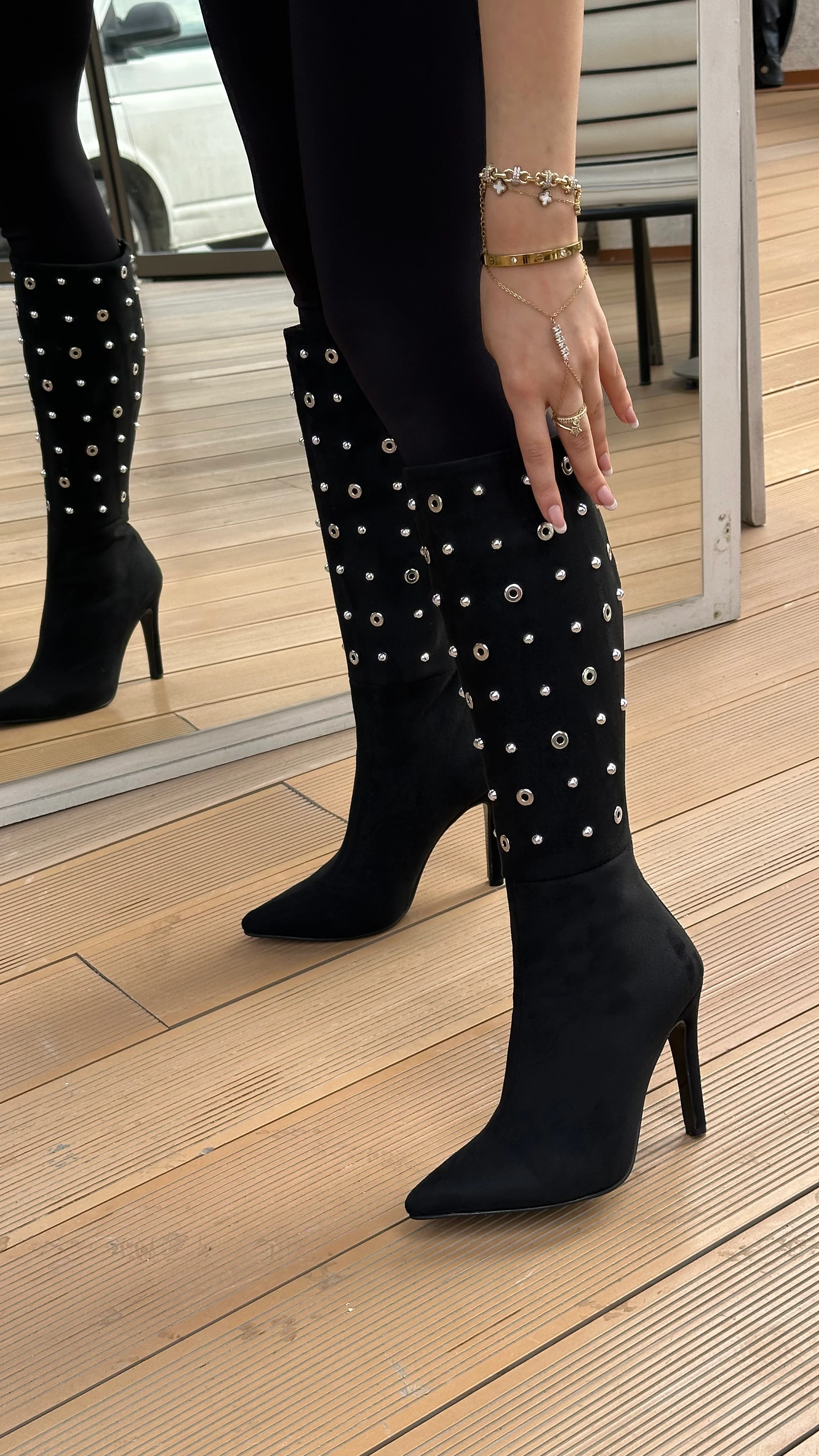 Jolie Süet Zımba Detaylı Topuklu çizme