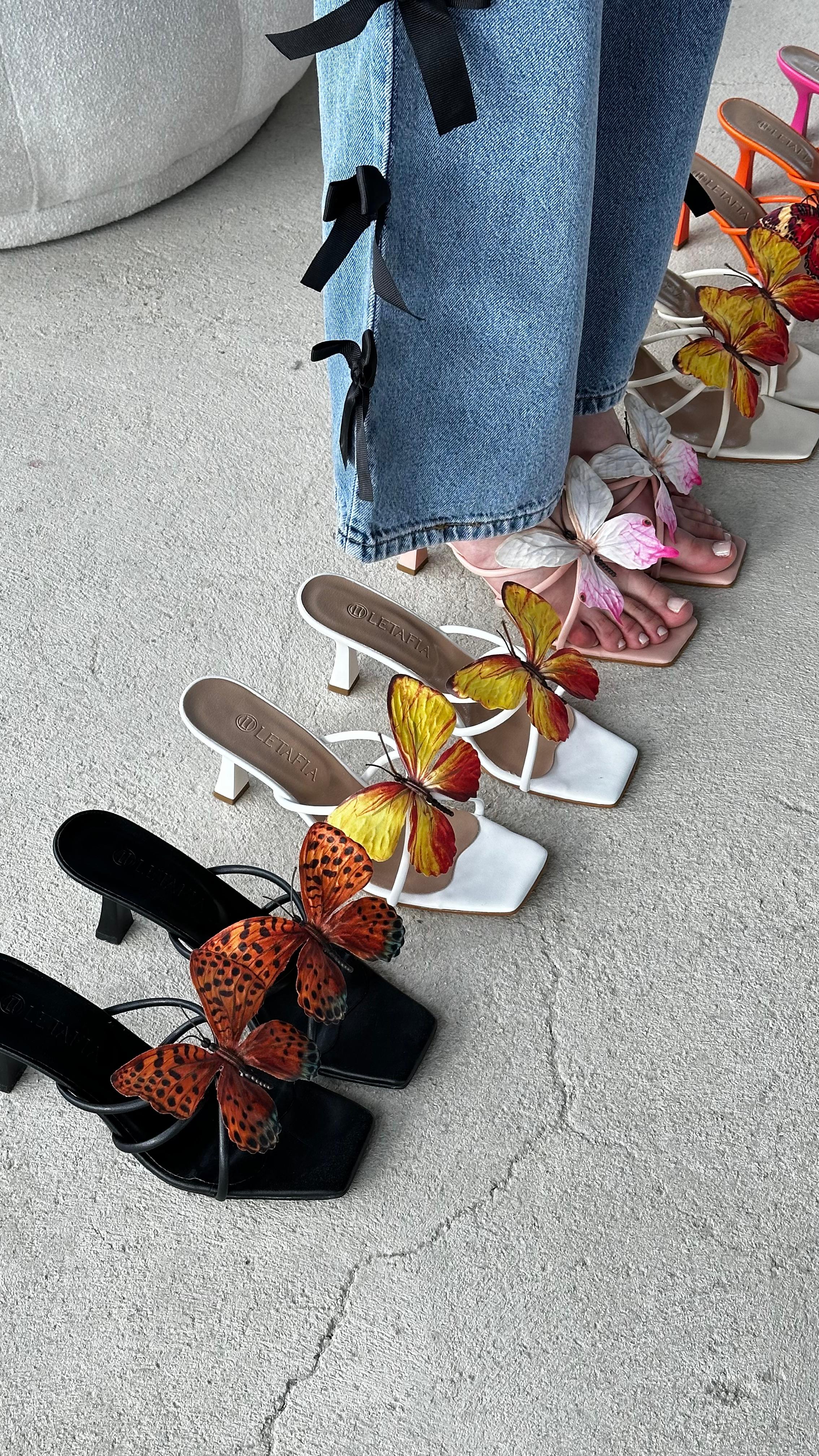 Natali Fuşya Kelebek Detaylı Terlik