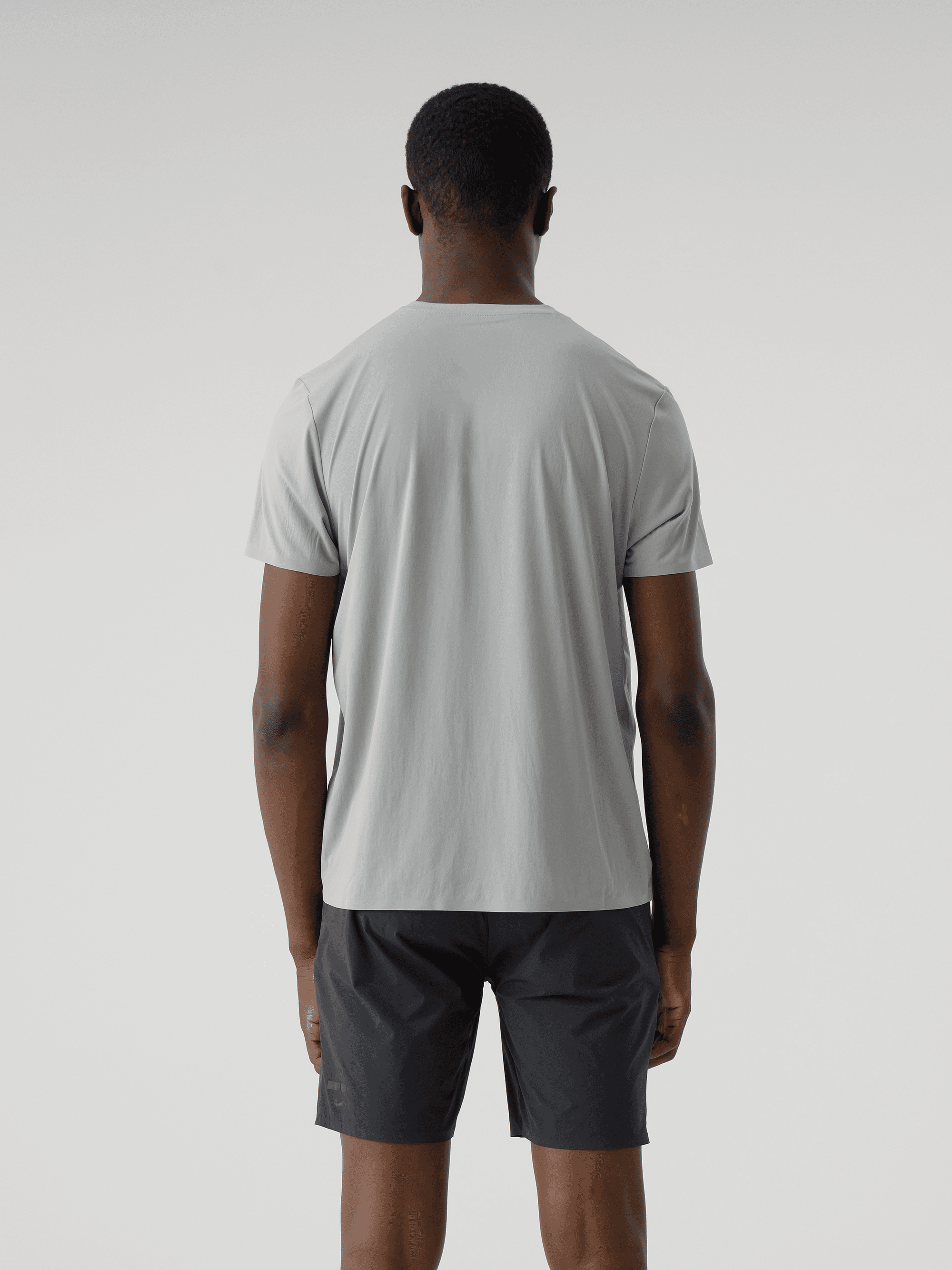 EXTRA LIGHT TECH TEE