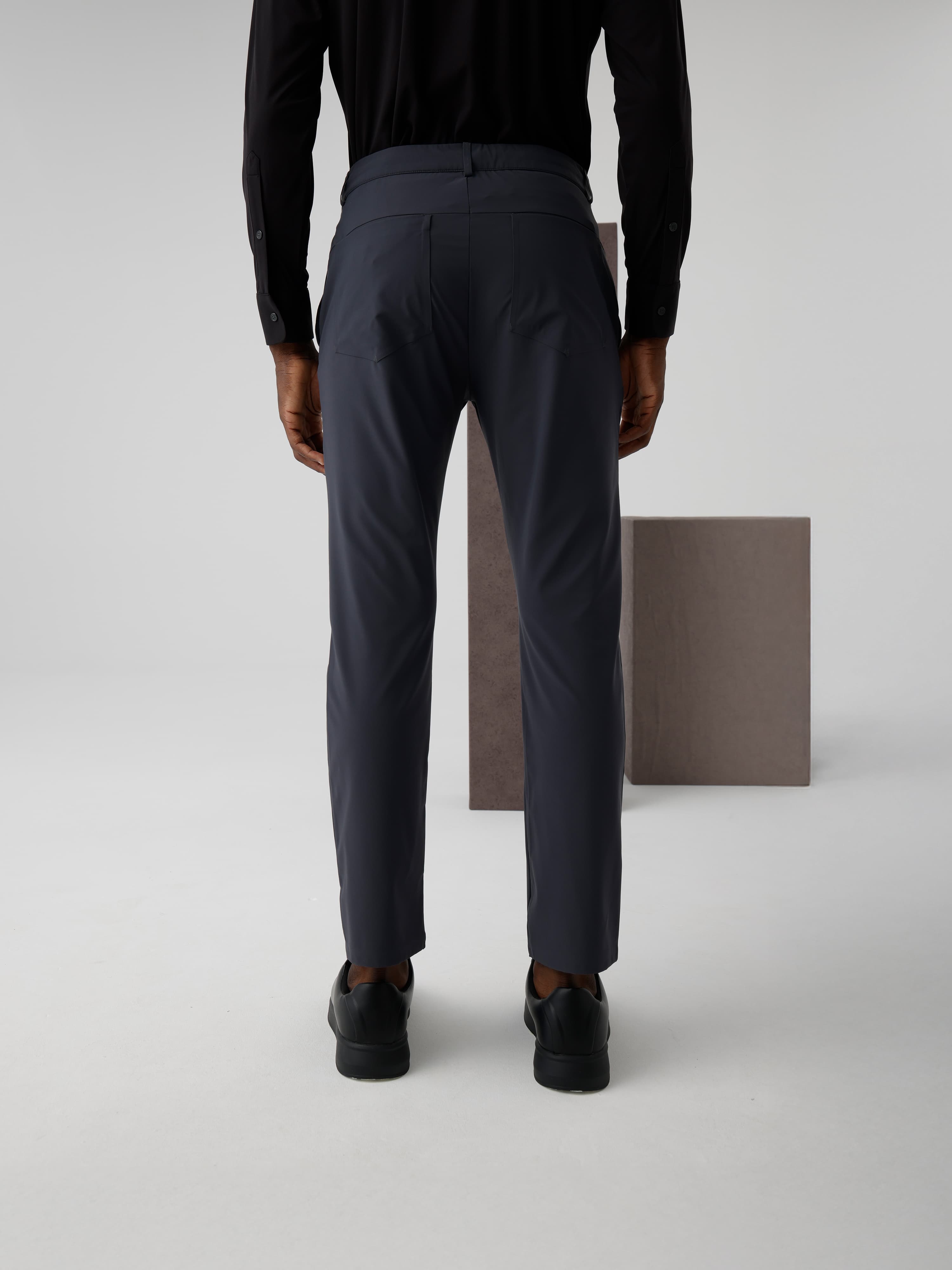 COMFY TECHNICAL CHINO