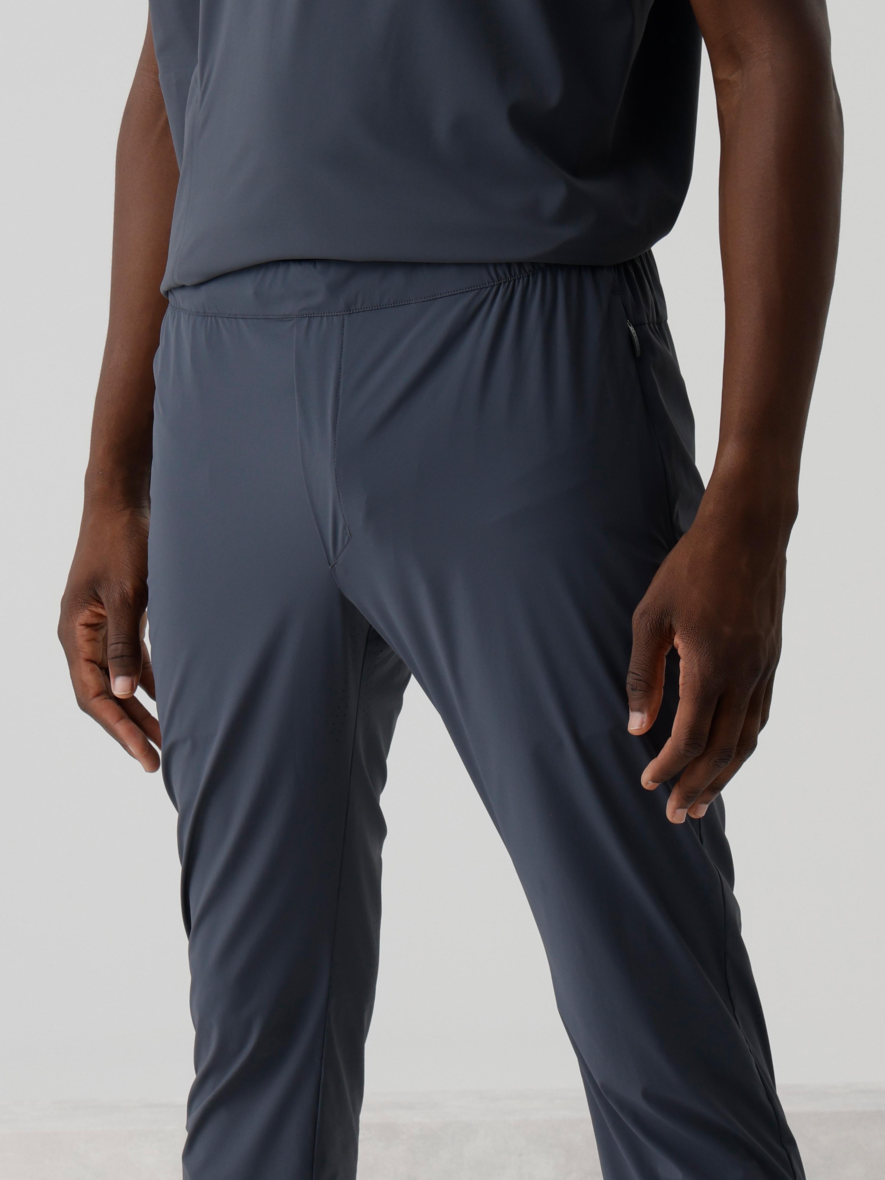 TRAVEL PACKABLE PANT