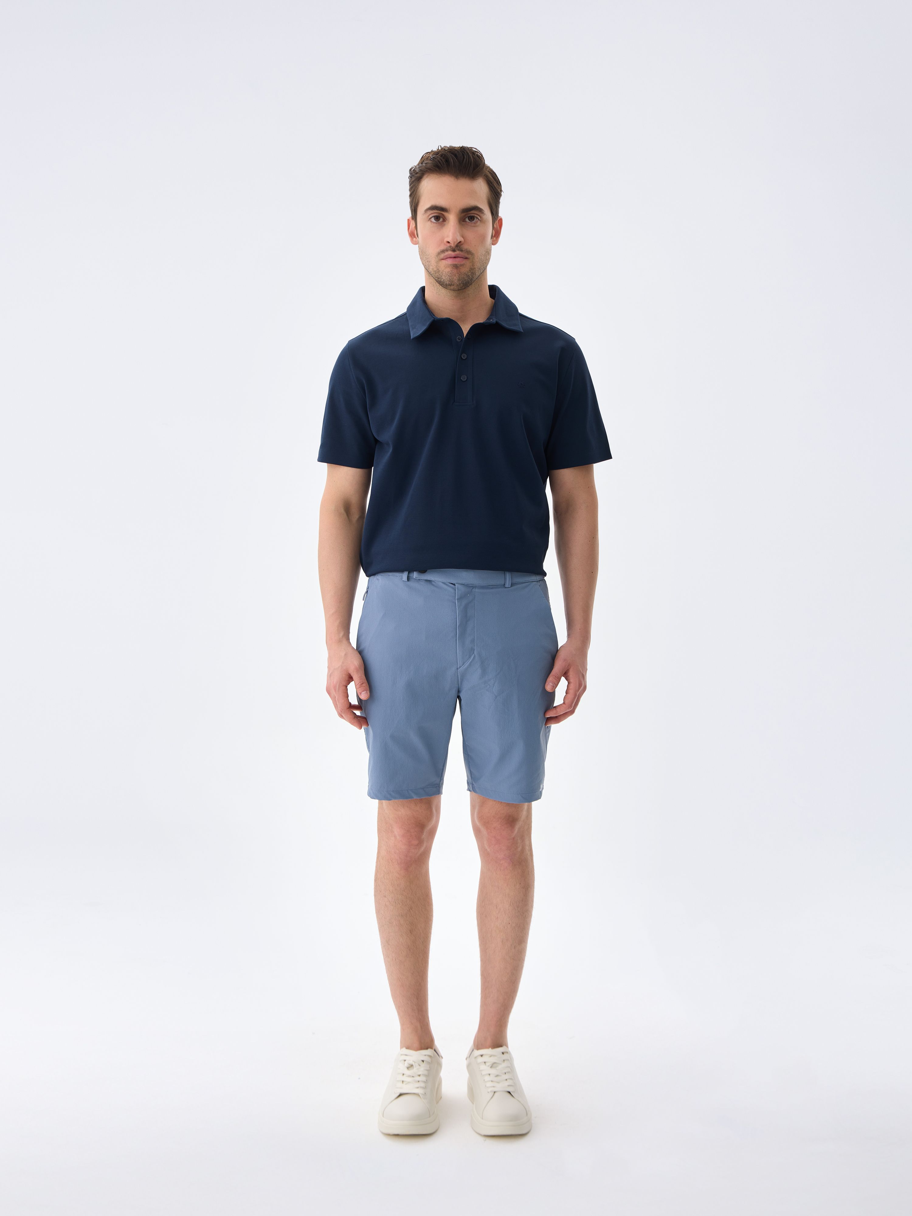 URBAN ESCAPE SHORT - INDIGO
