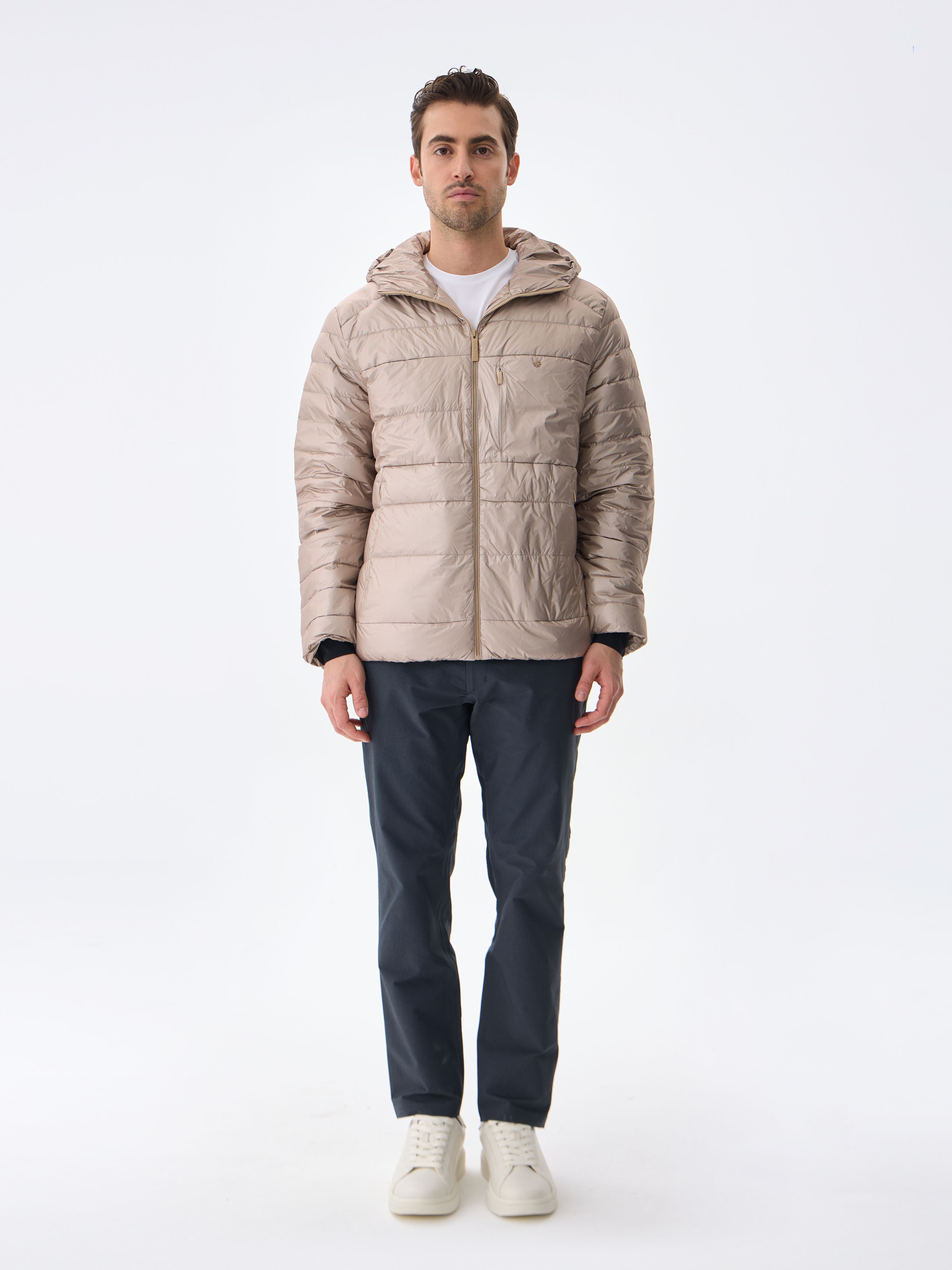 HOODED BOLD DOWN JACKET