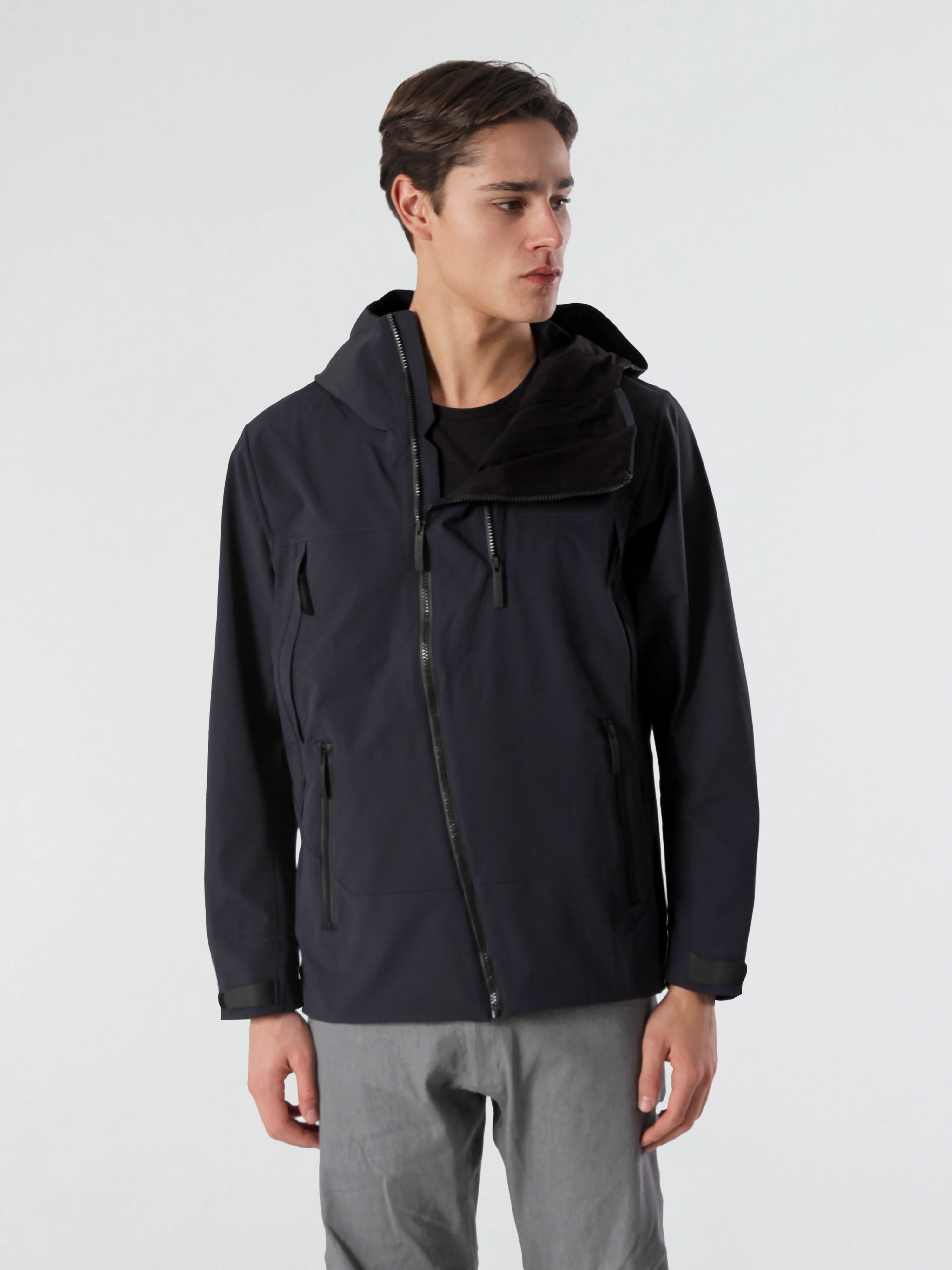 ASYM SHELL JACKET