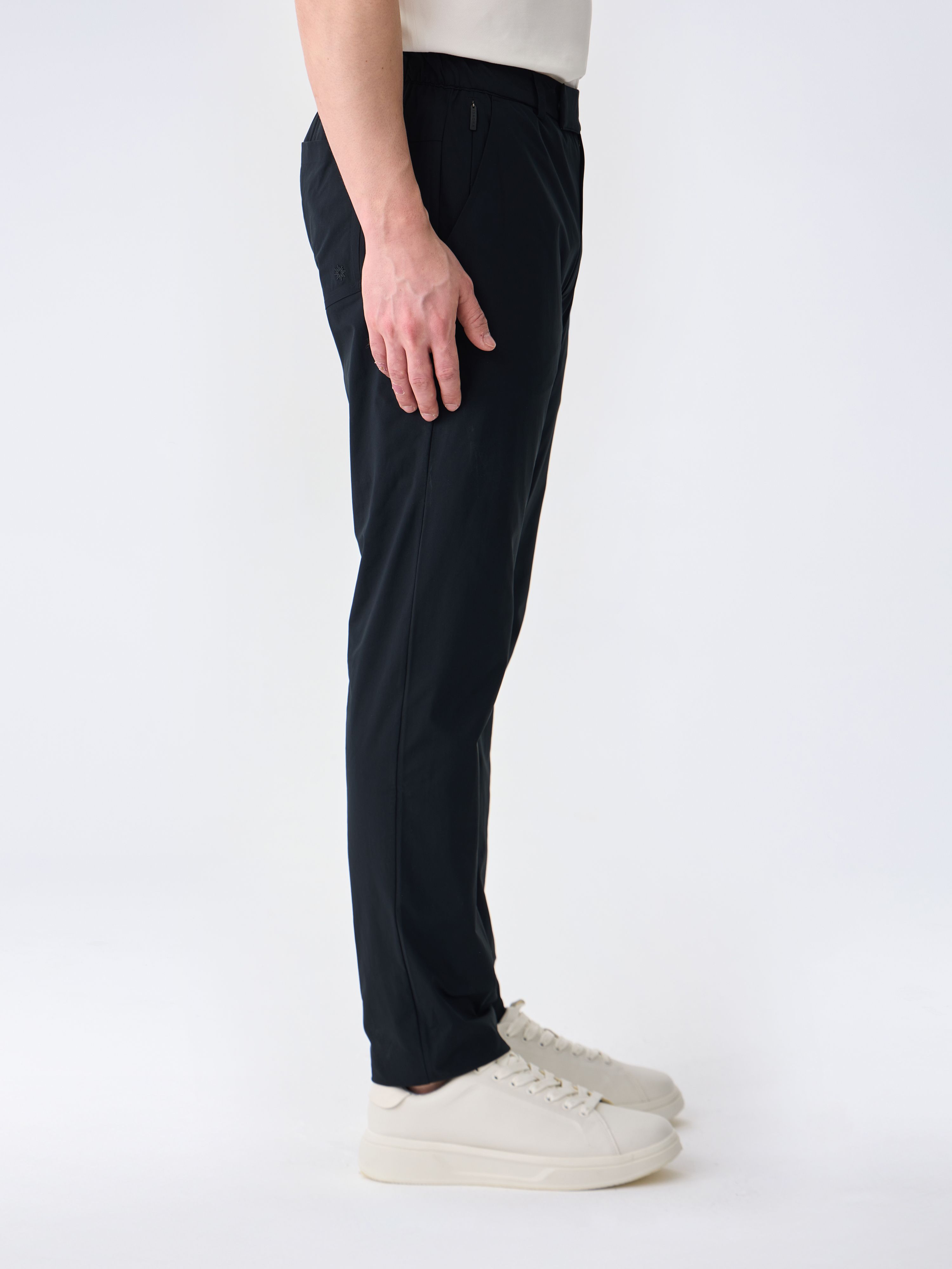 MOTION FIT CHINO - NERO BLACK