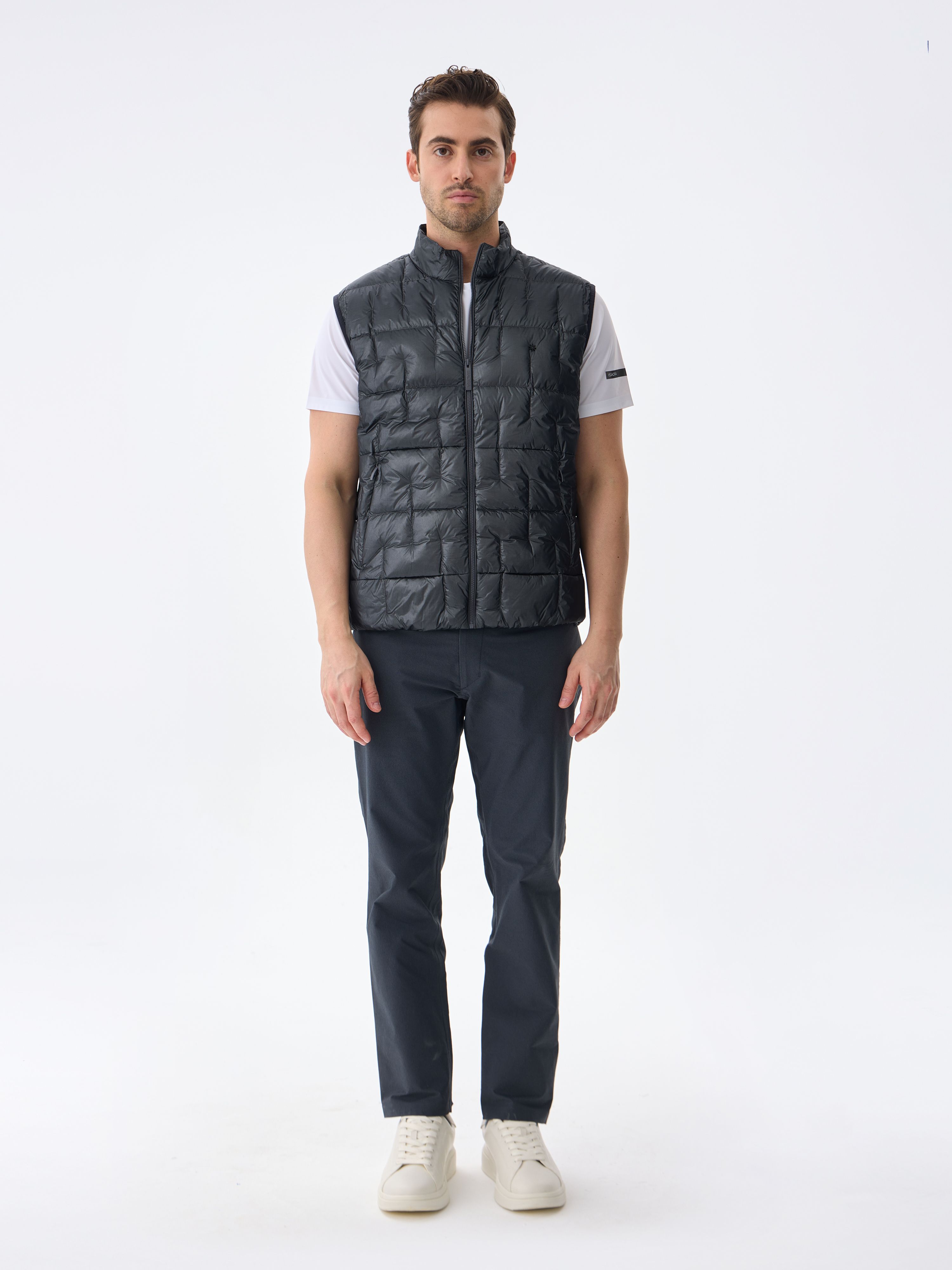 ULTRA LIGHT DOWN VEST - BLACK ONYX
