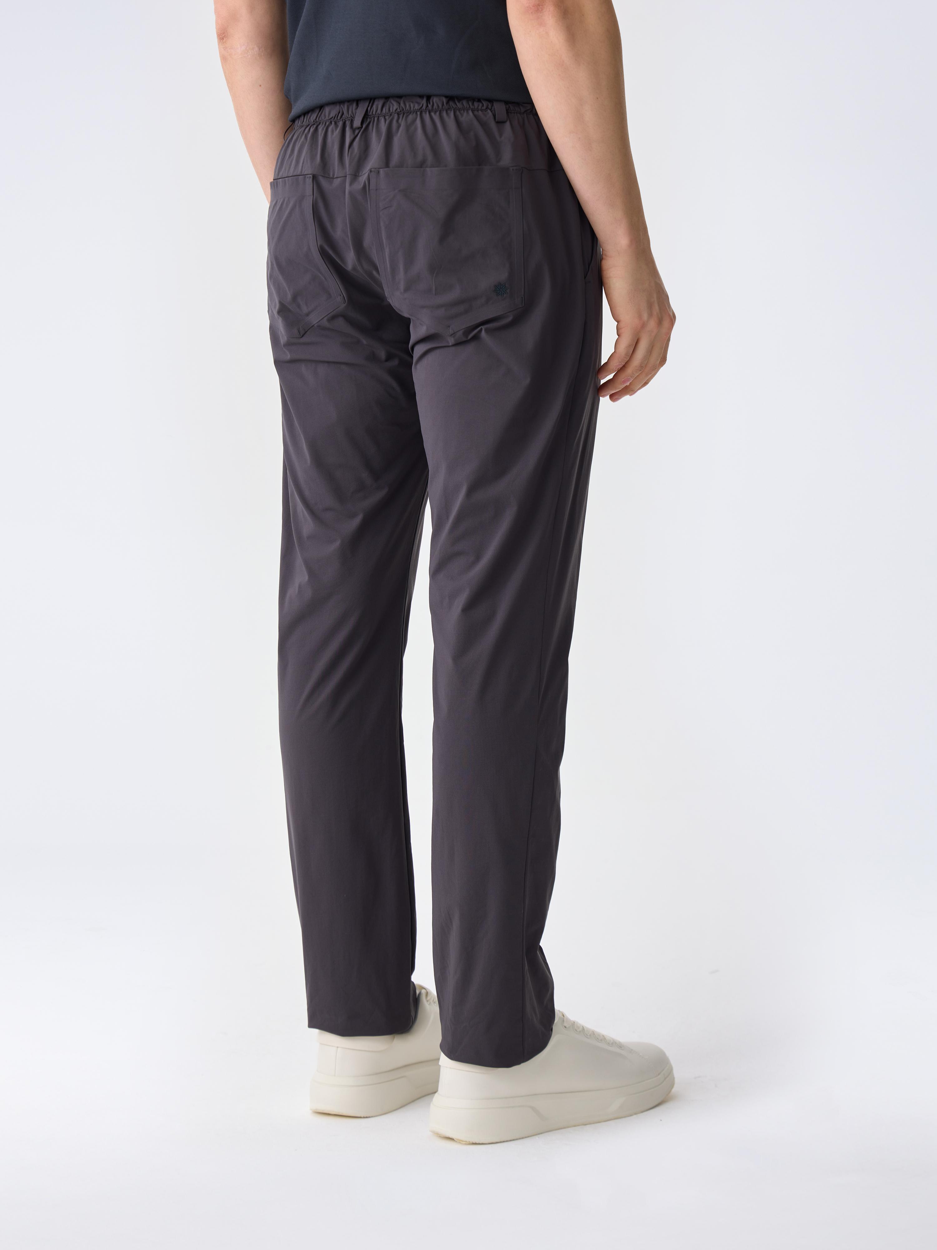 MOTION FIT CHINO - DARK GREY
