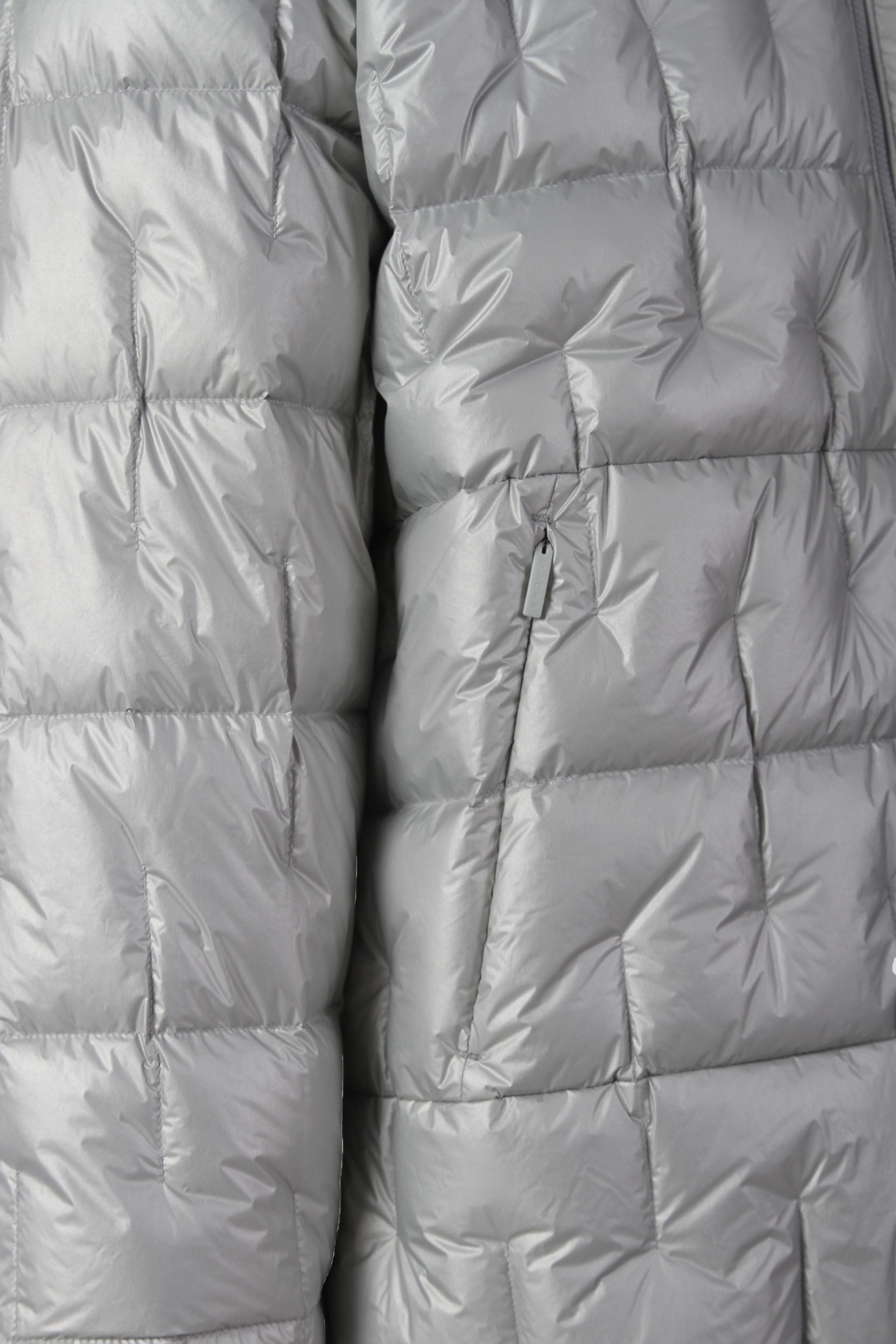 ULTRA LIGHT DOWN JACKET - SUBTLE WHITE