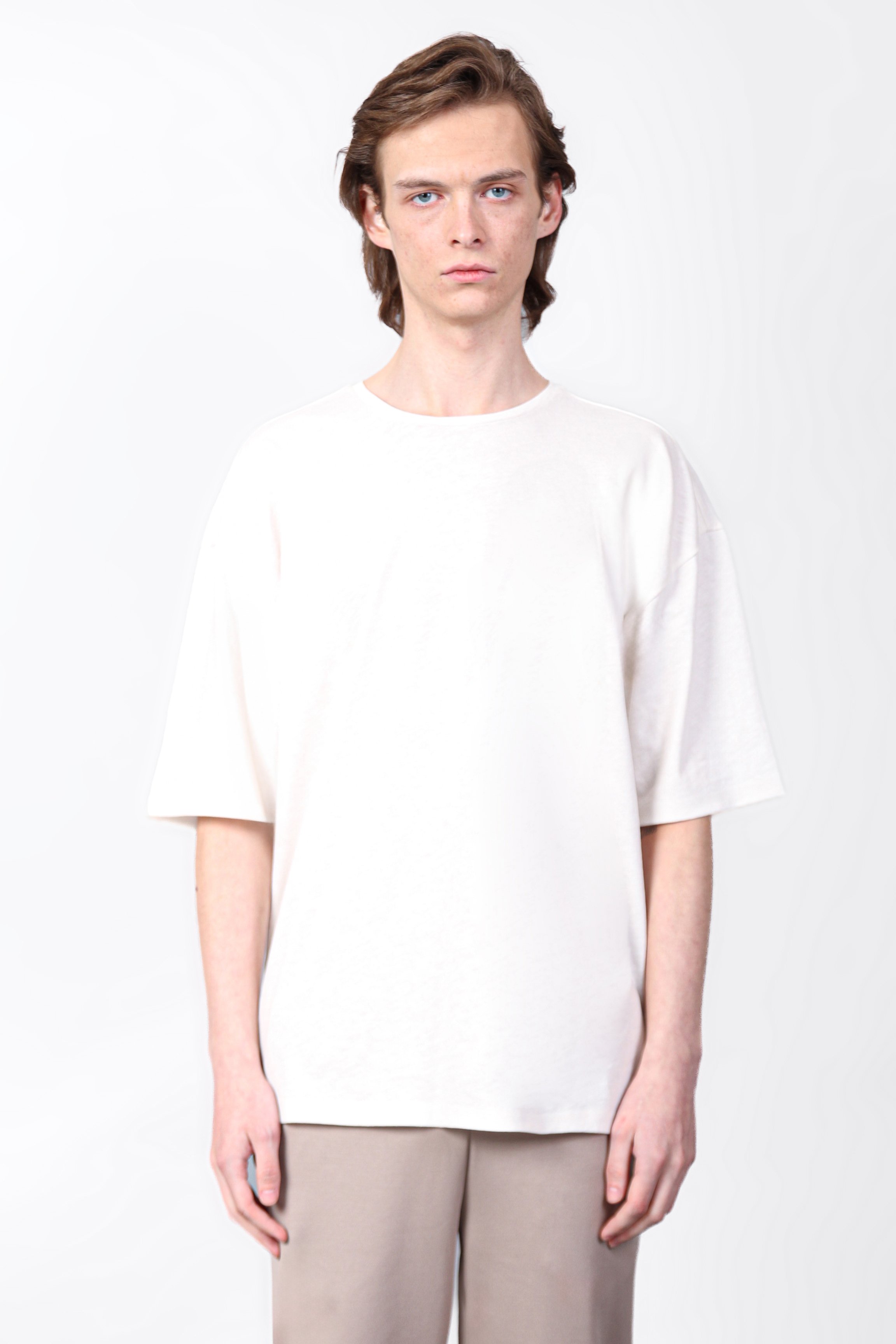 SUBTLE WHITE