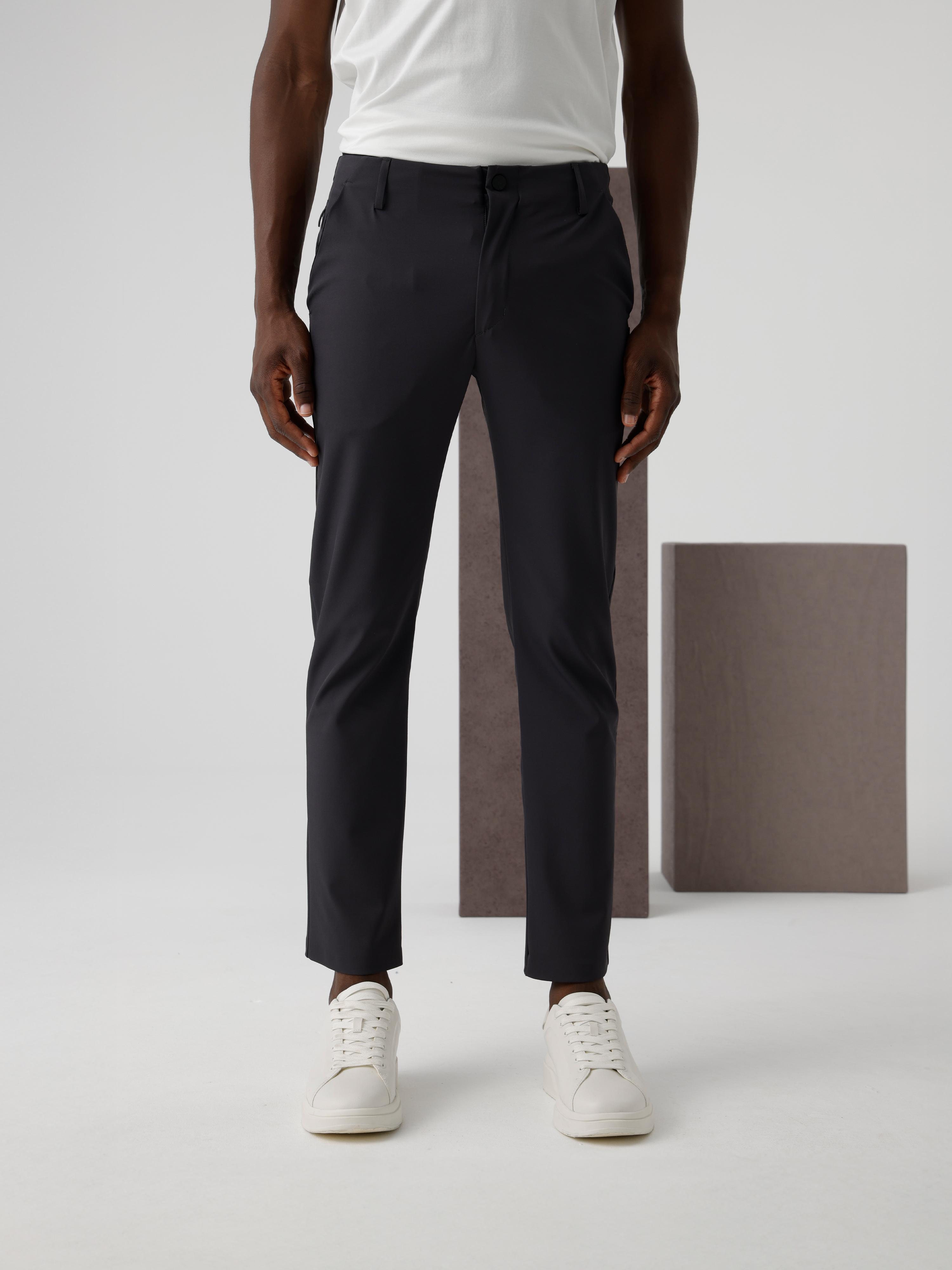 SLEEK TECH CHINO