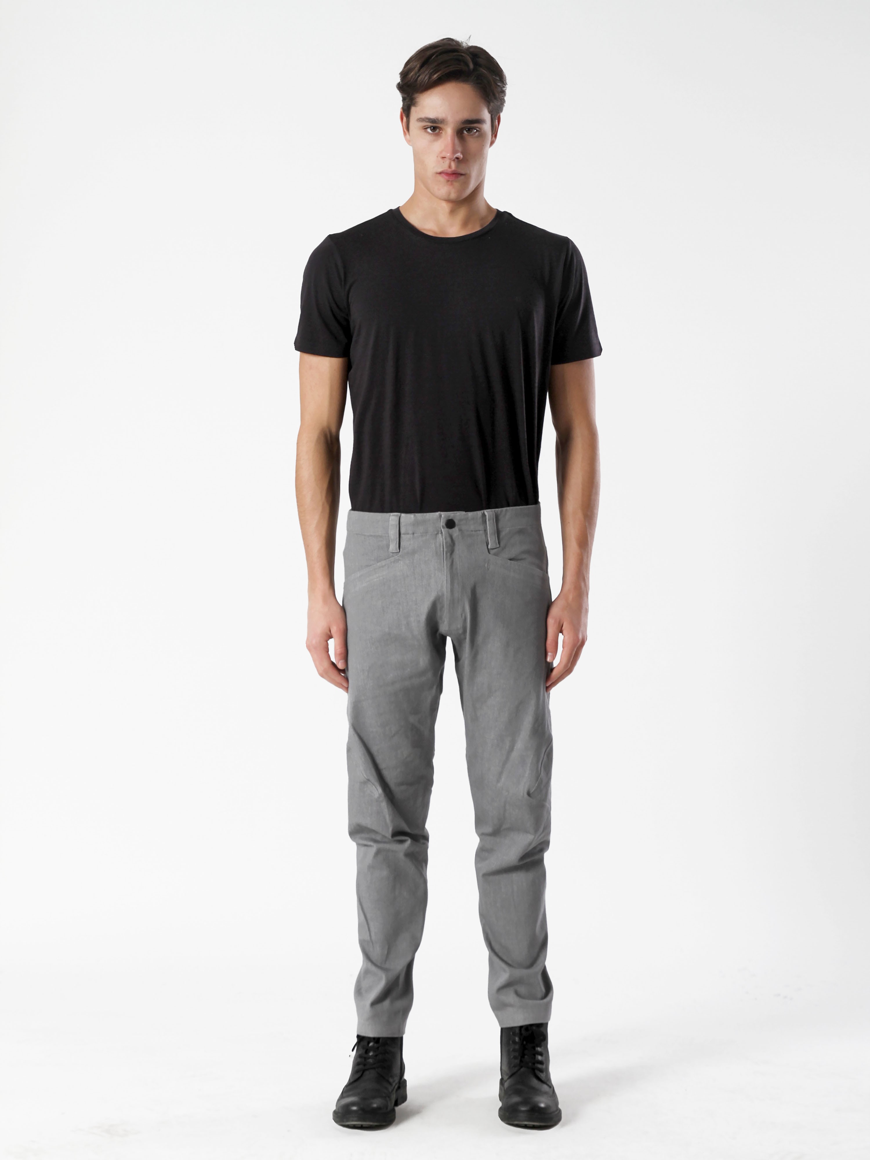 PERFORMANCE DENIM PANT