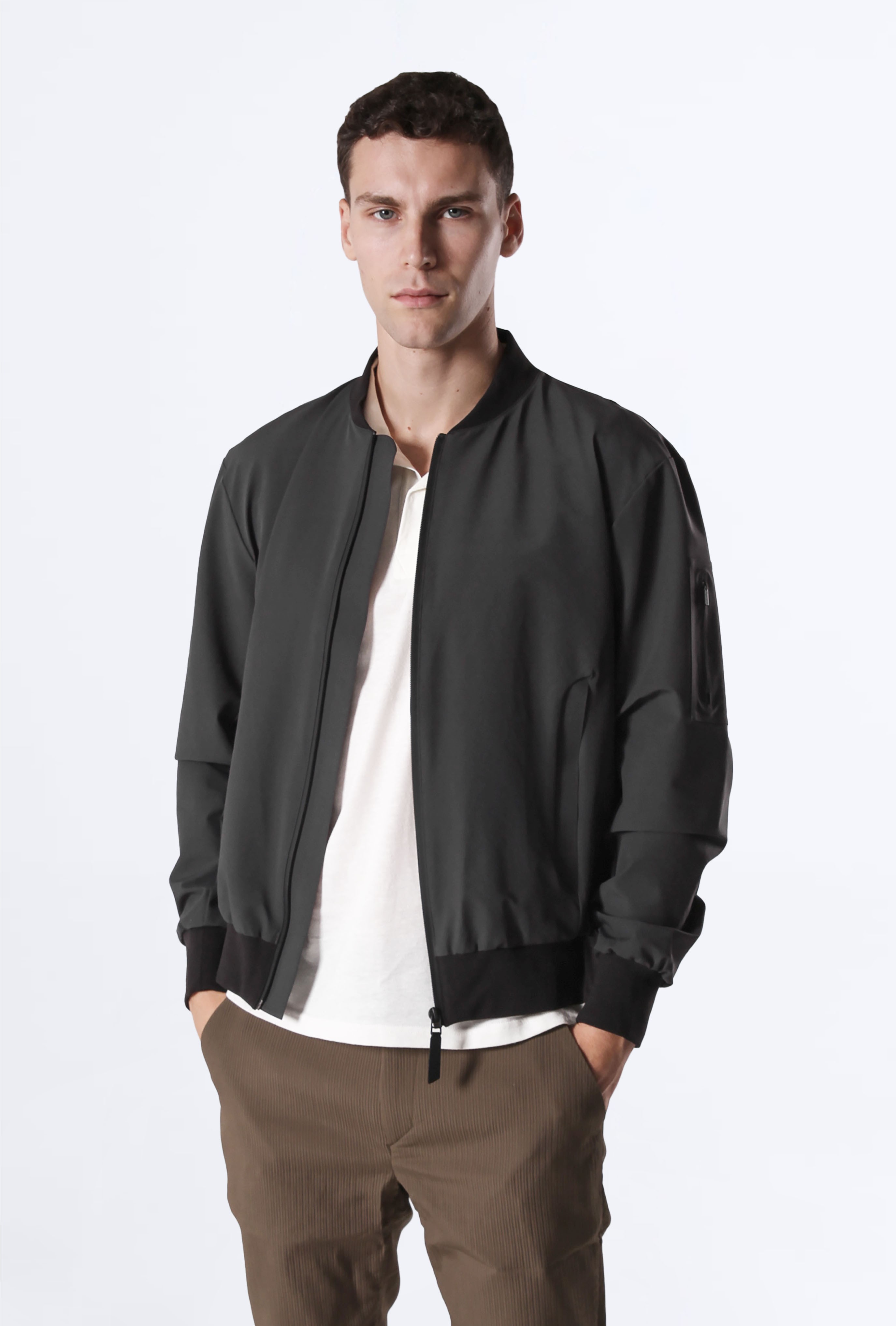 BOMBER JACKET