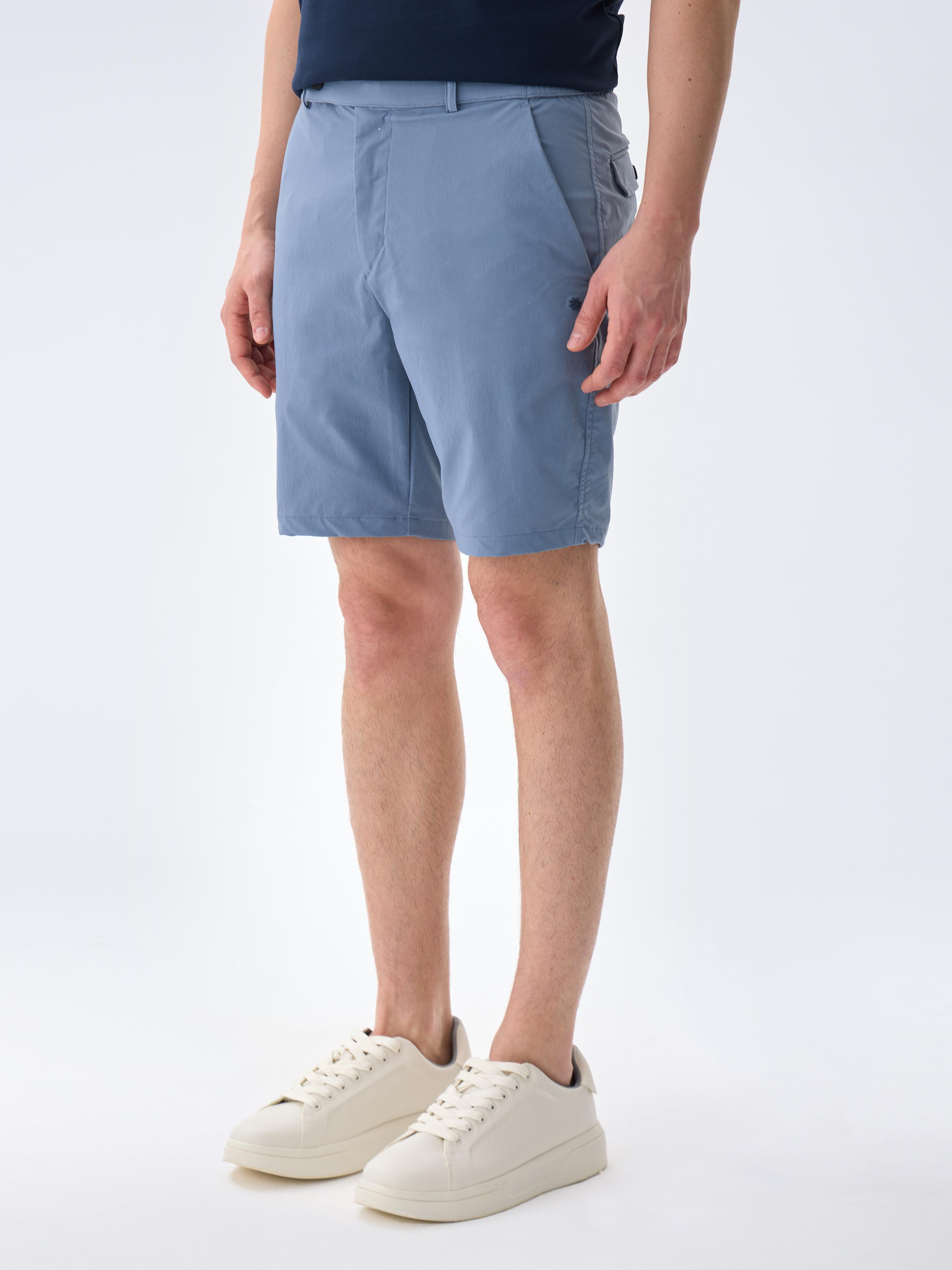 URBAN ESCAPE SHORT - INDIGO