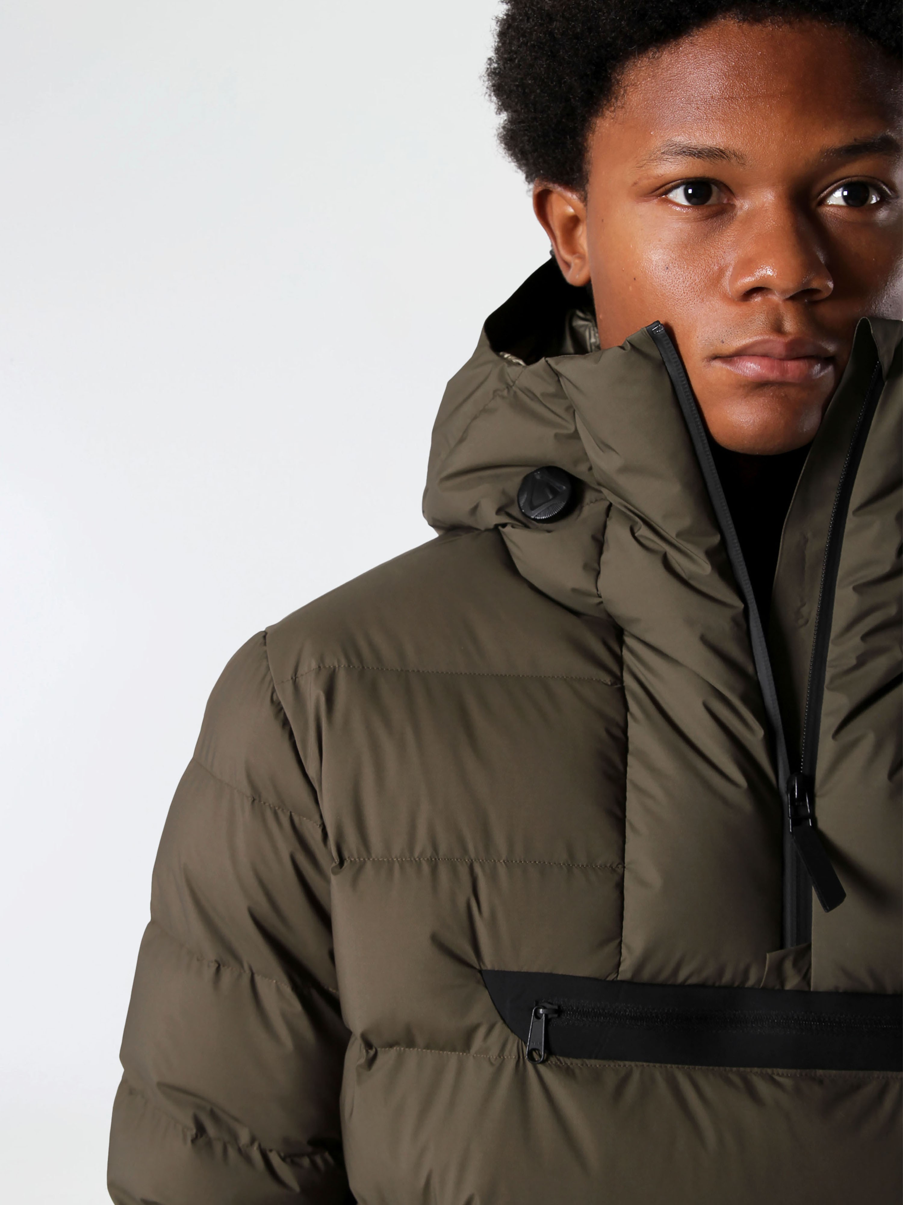 HALF ZIP VOYAGER DOWN JACKET