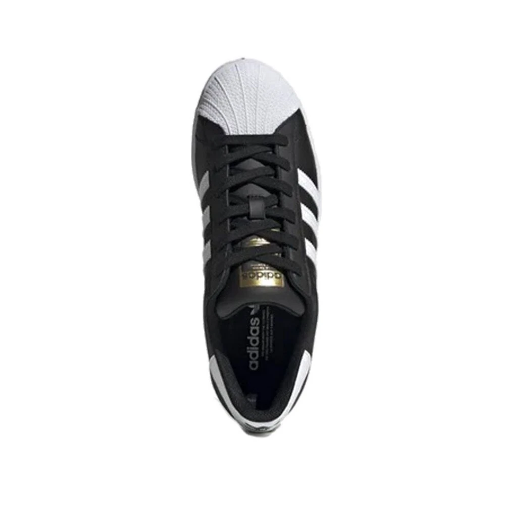 Adidas Süperstar “Core Black”