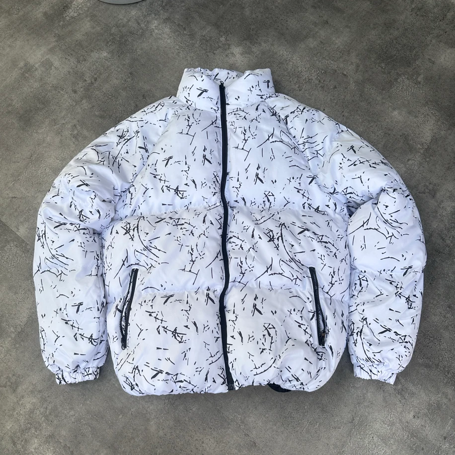 Oversize Beyaz Siyah Baskı Şişme Mont