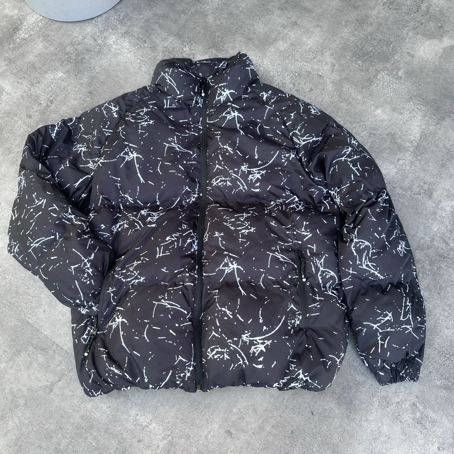 Oversize Siyah Beyaz Baskı Şişme Mont