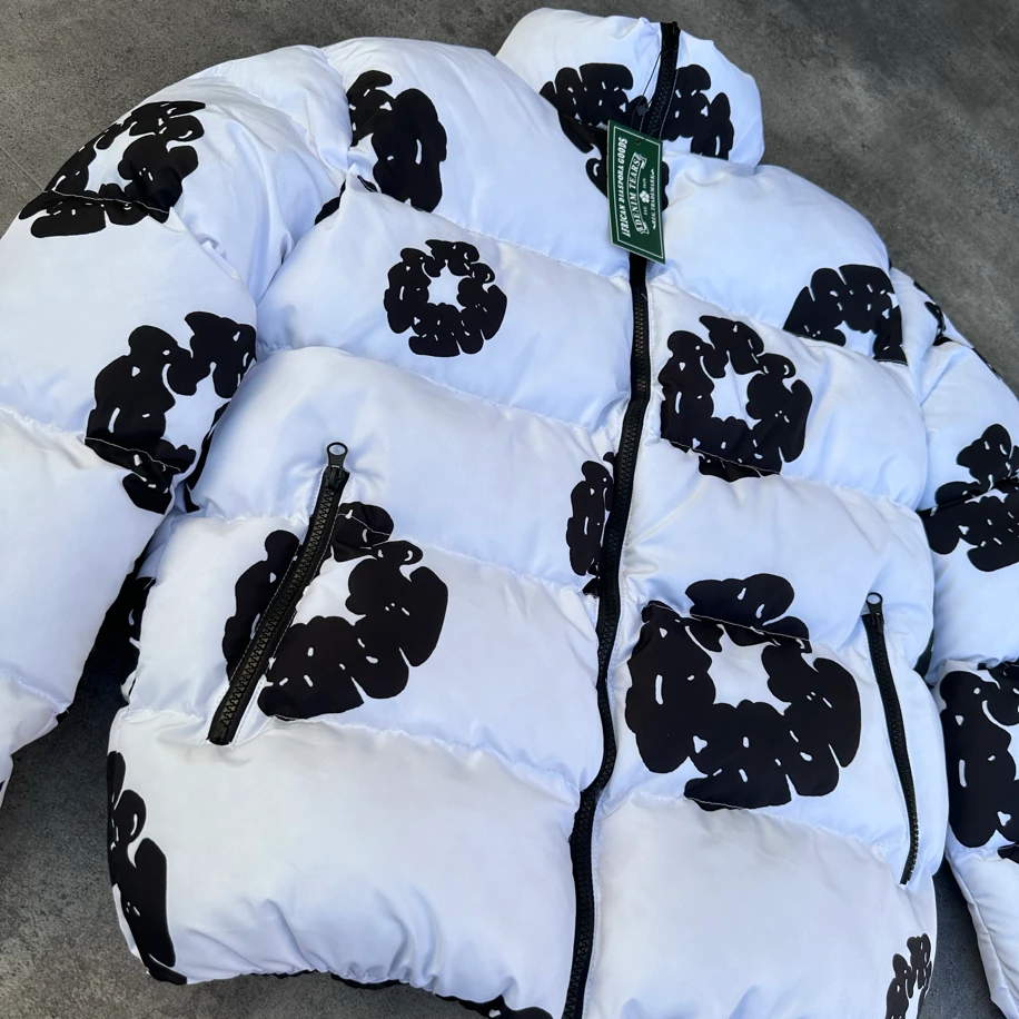 Oversize Papatya Beyaz Şişme Mont