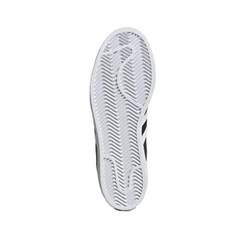 Adidas Süperstar “Core Black”