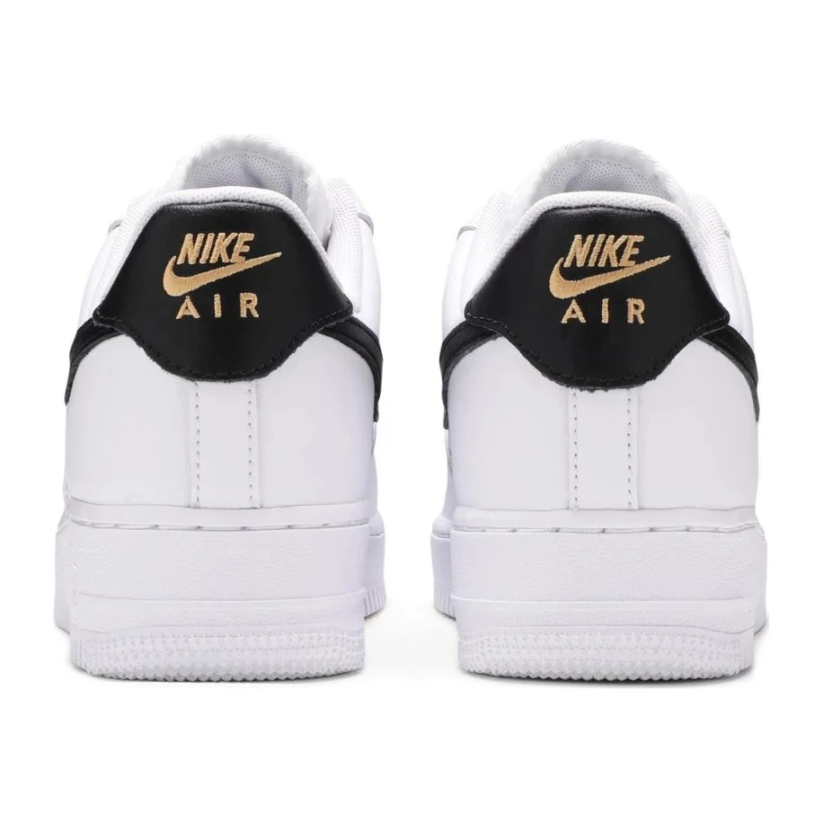 Nike Air Force 1 07 Essential White Black