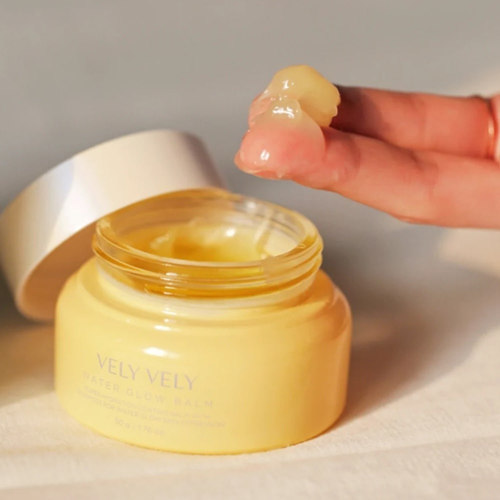 Vely Vely Water Glow Balm 50 ml Parlak ciltler için nemlendirici kremsi balsam