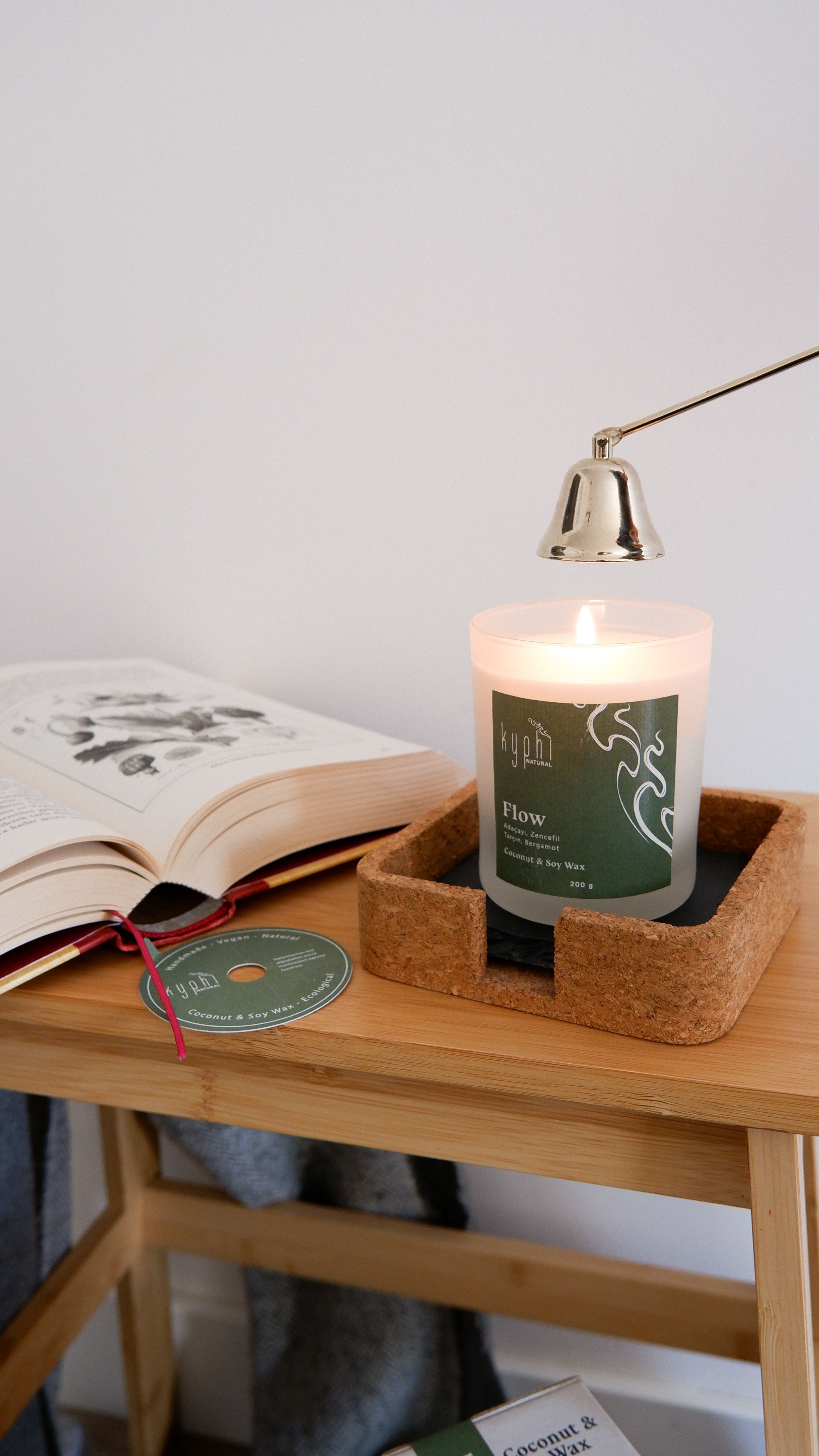 ‘'FLOW'' Candle (Hindistan Cevizi ve Soya Wax Mum)