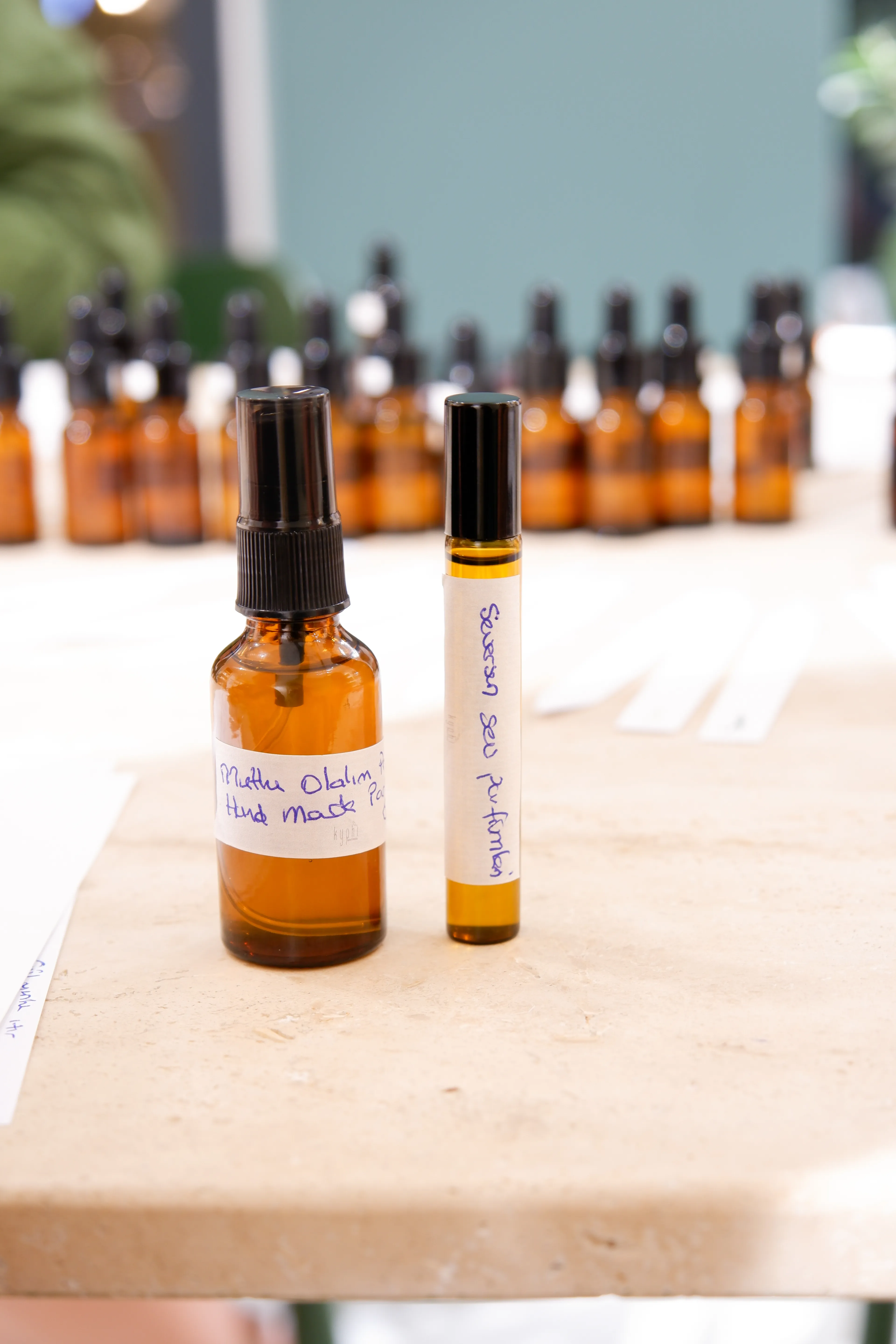 Parfüm Atölyesi-18 Aralık Perşembe- Saat: 19:00-21:00