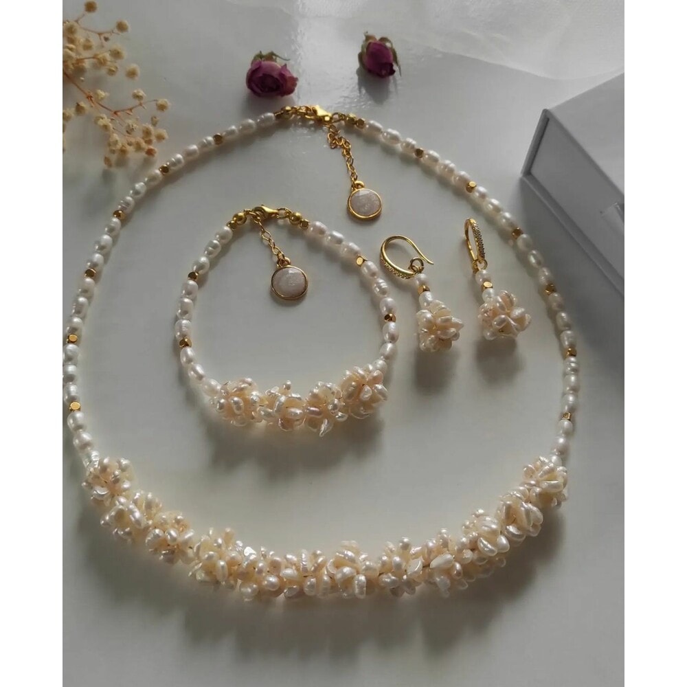 MiHRENGiZ GERDANLIK SET