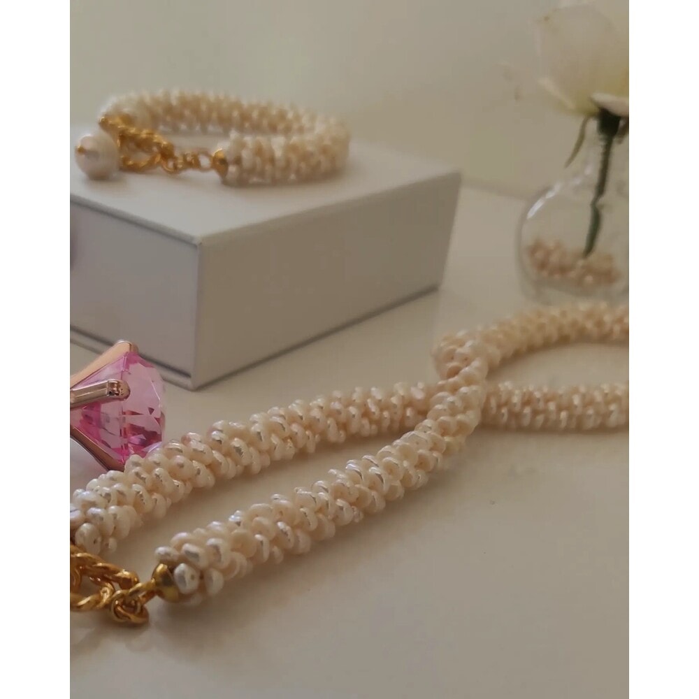 Mahidevran ikili set