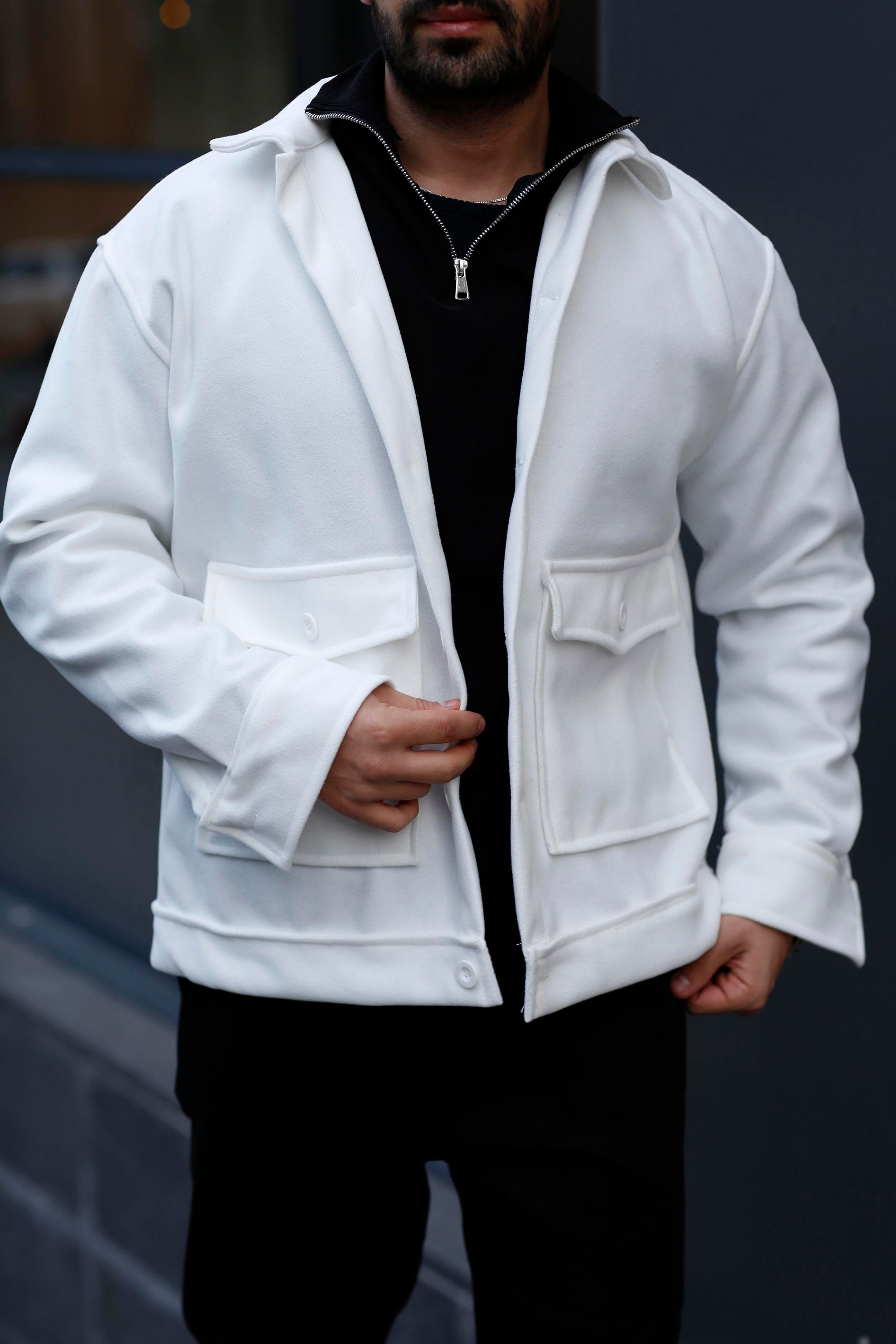 Beyaz Üst Cep Kapaklı Zra Model Kaşe Ceket SNZ