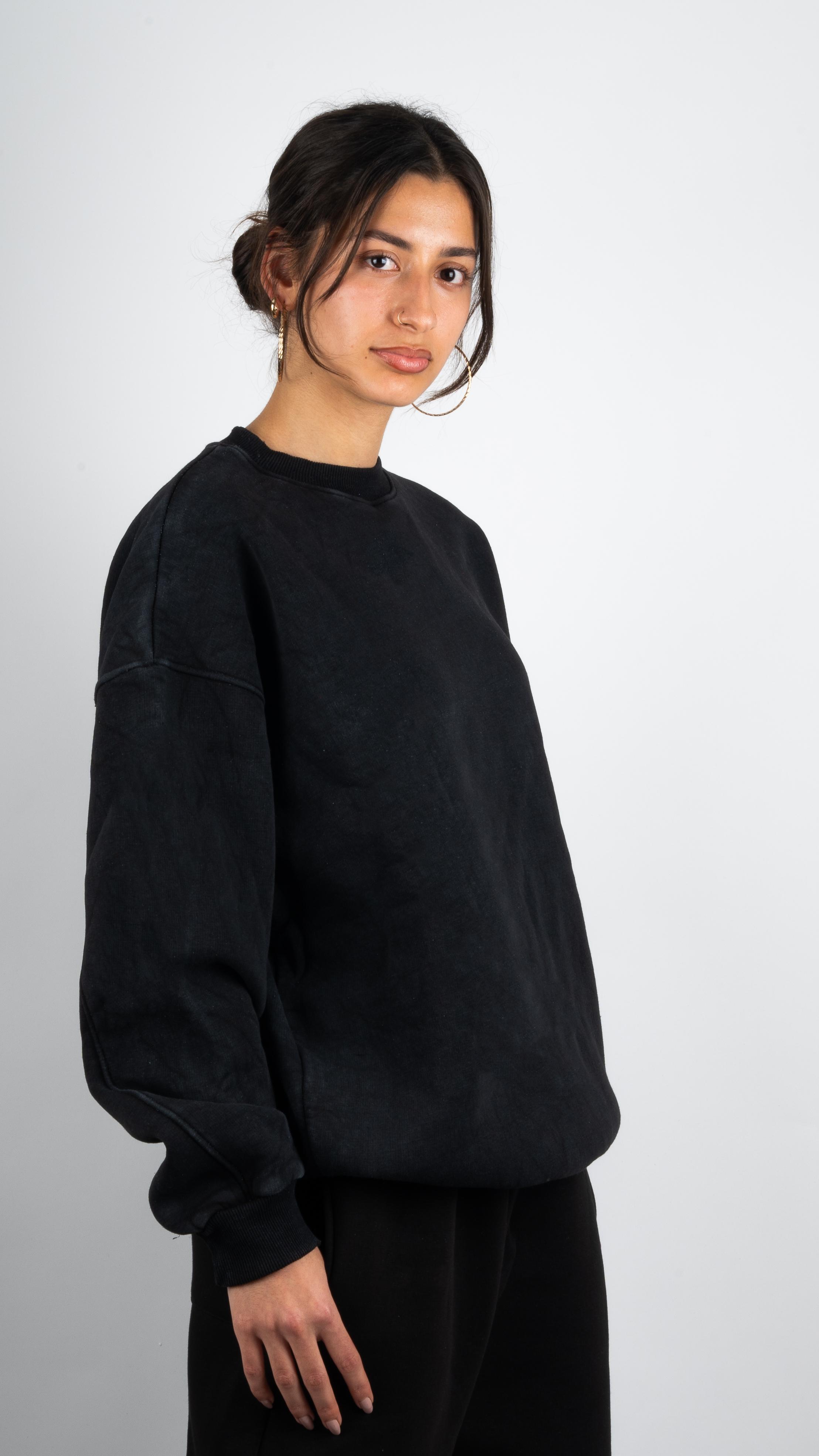 Basic Yıkamalı Oversize Sweatshirt 