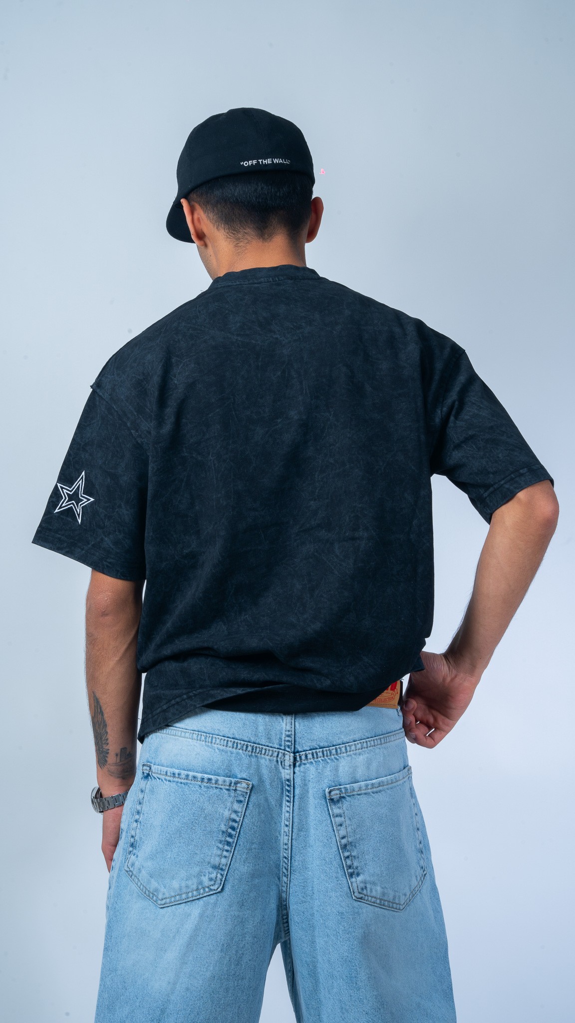 Yıldız Baskılı Oversize Siyah T-Shirt