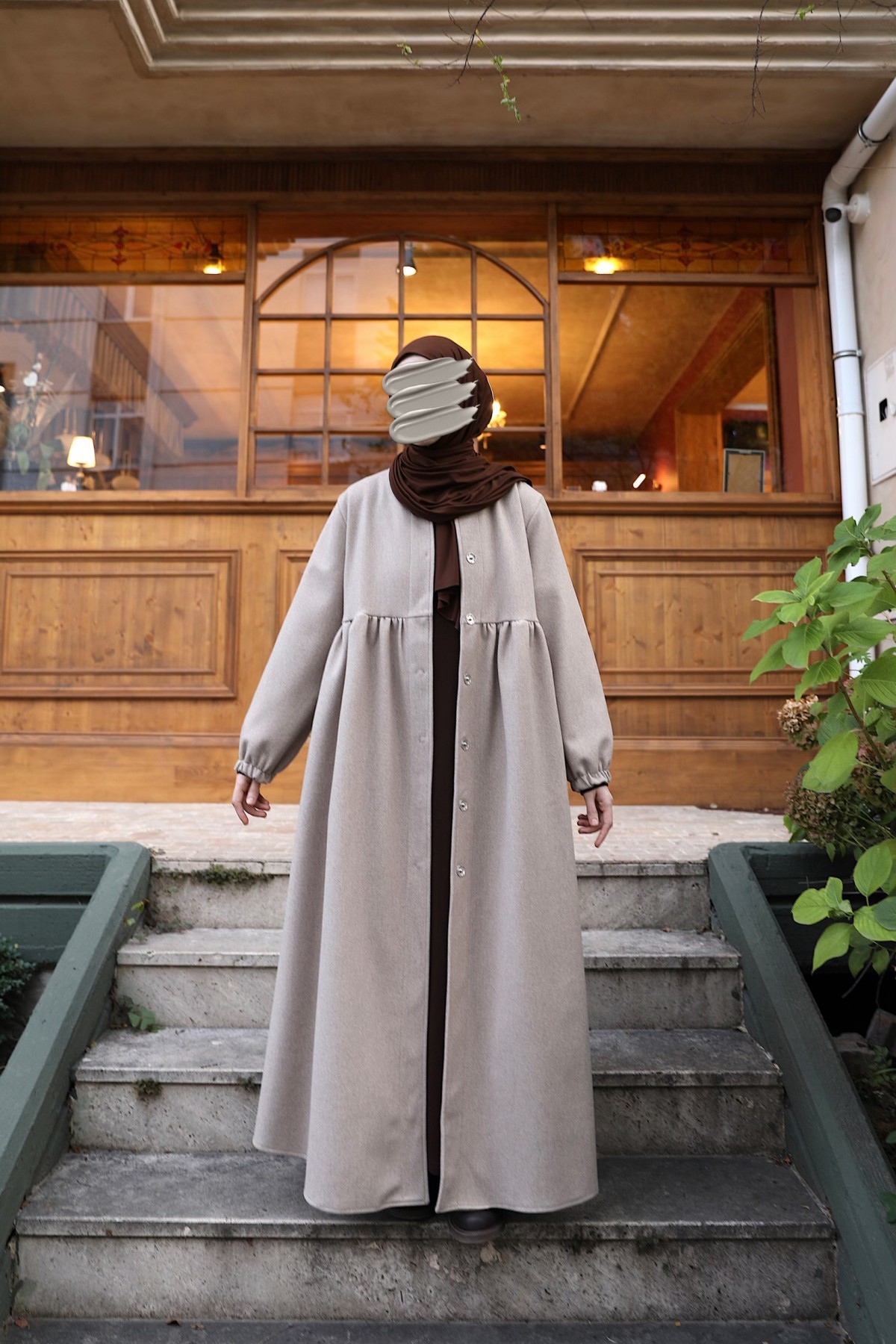 Hijab Kaban - Taş