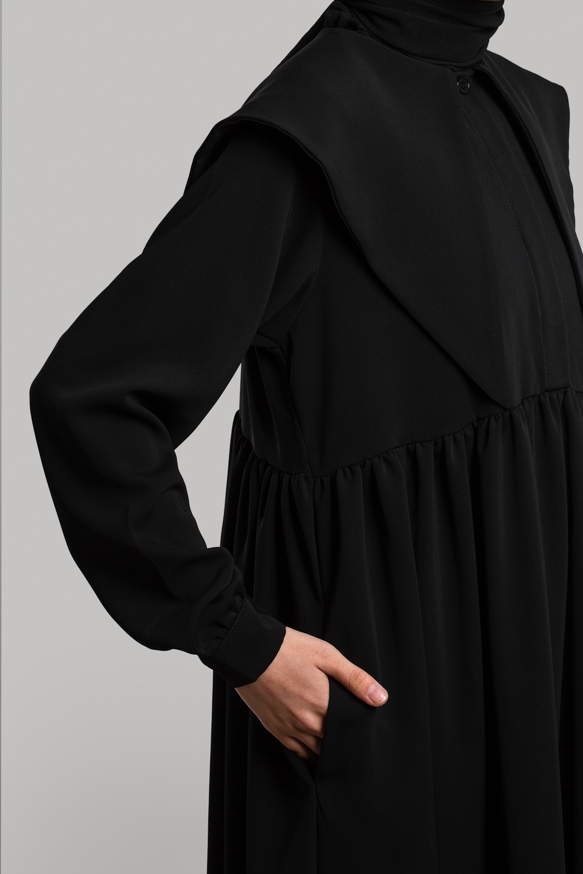 Yakalı Elbise Ferace