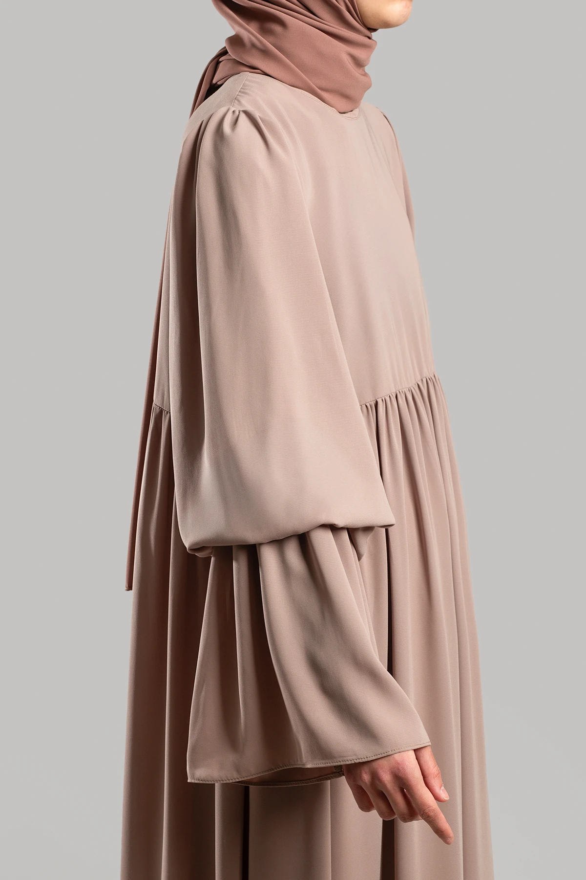 Robalı Büzgülü Kol Elbise