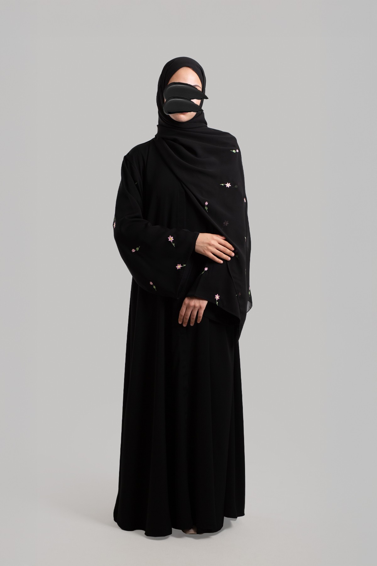 Nakışlı Abaya
