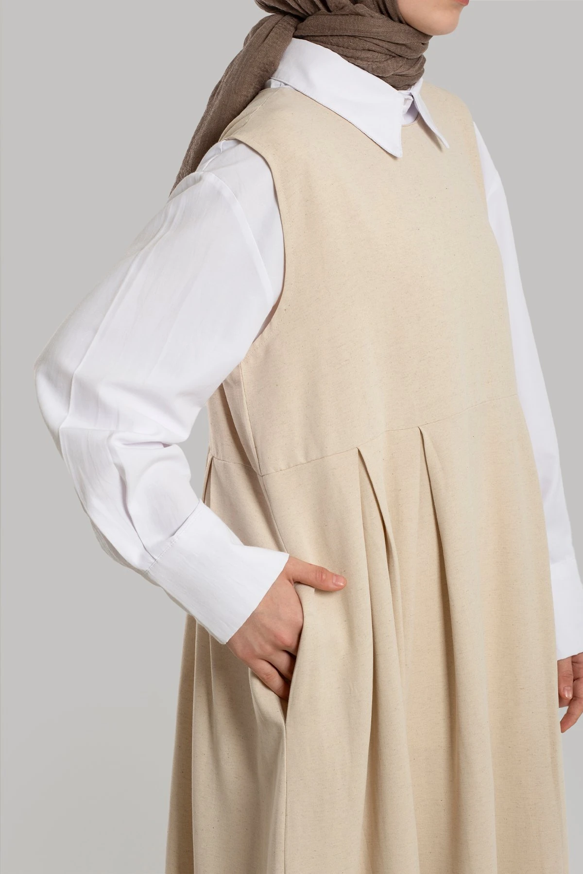 Keten Pile Detaylı Jile Elbise