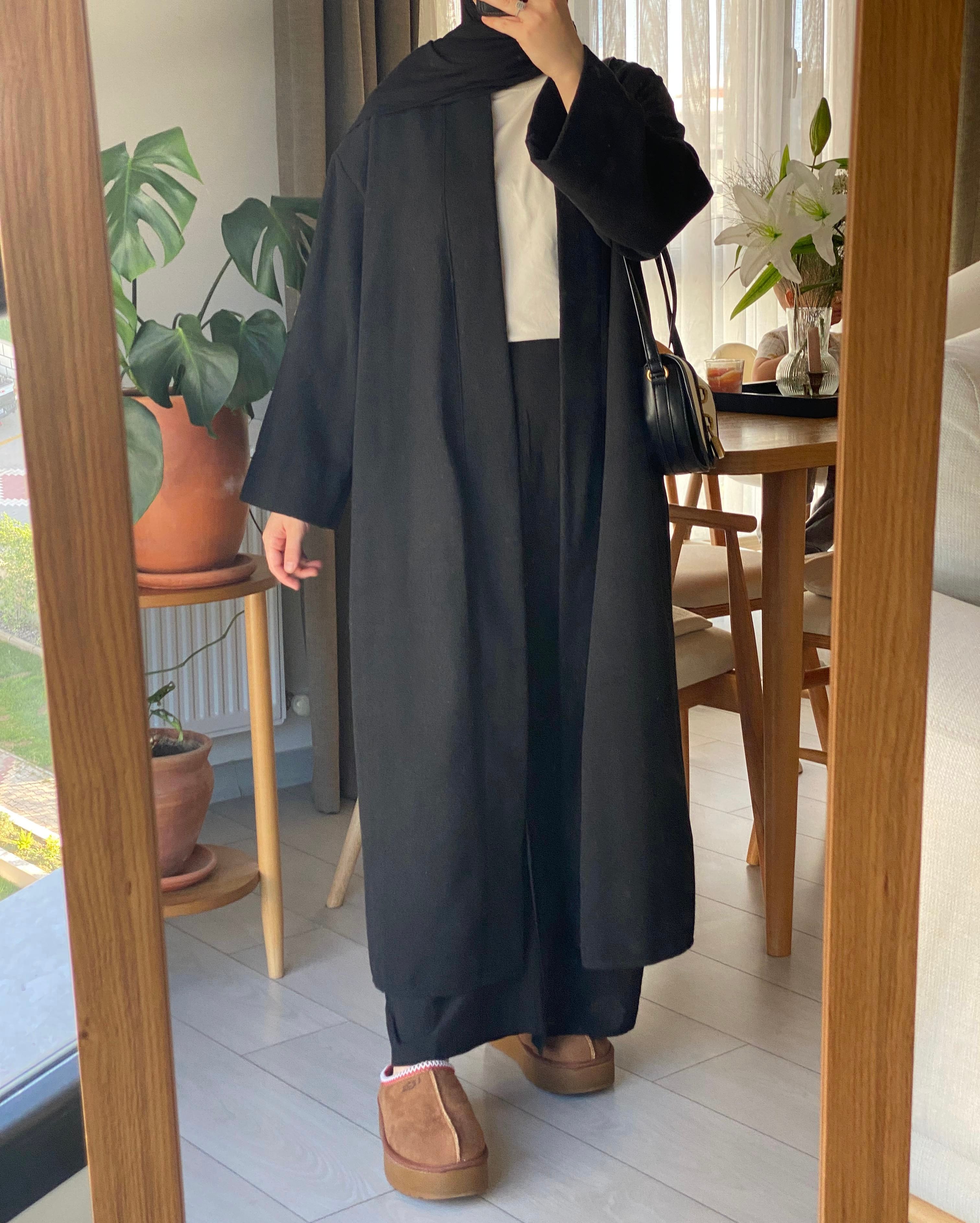 Siyah Kaşe Kimono