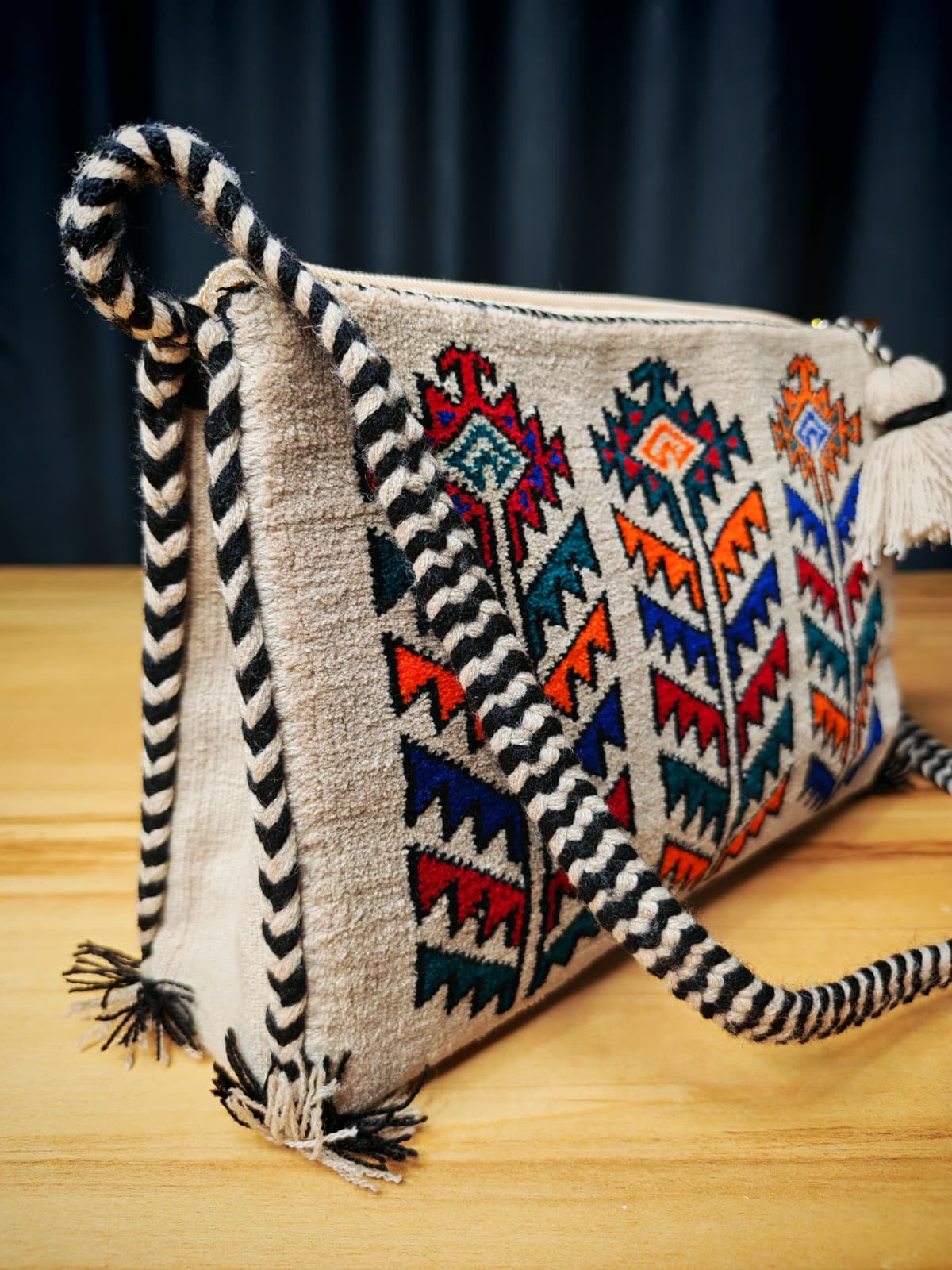 Krem El Dokuma Türkmen Ok Motifli Yün Omuz Çantası