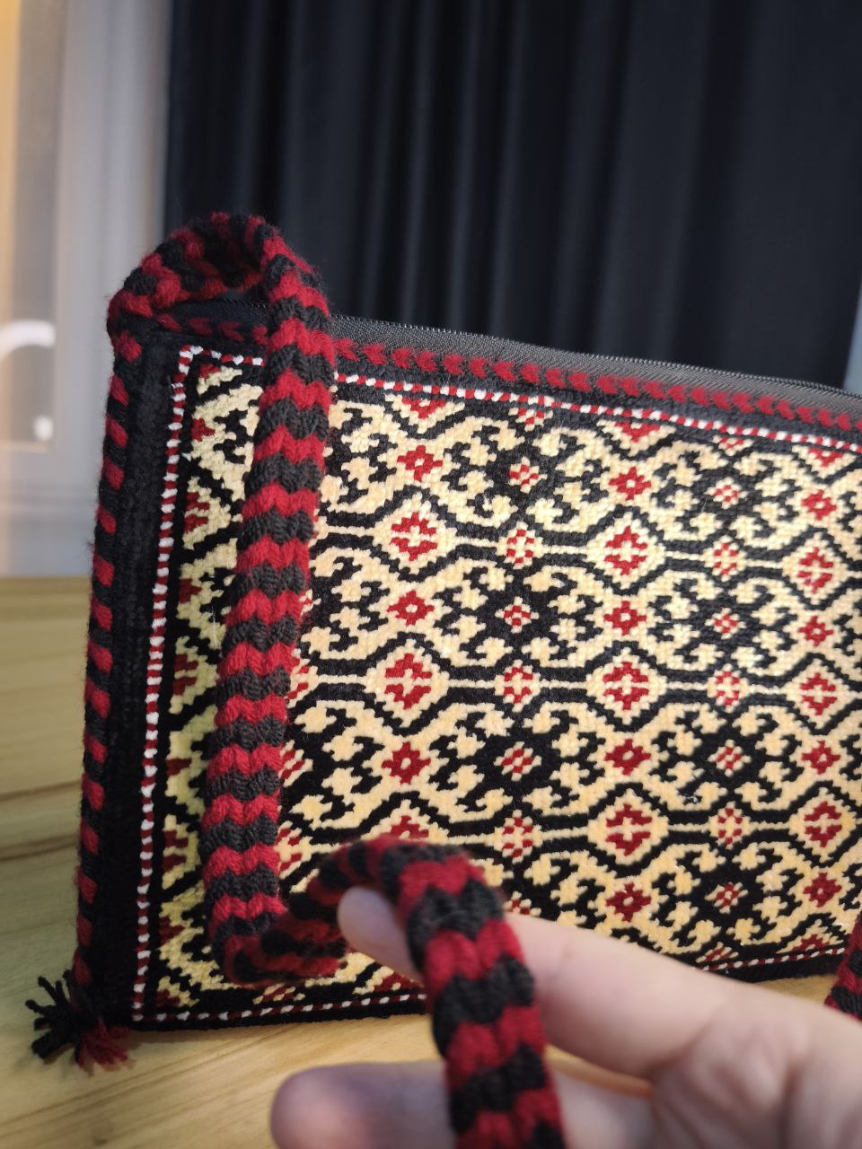 İpek El Dokuma Türkmen Çantası – Göli/Gülli Motifli