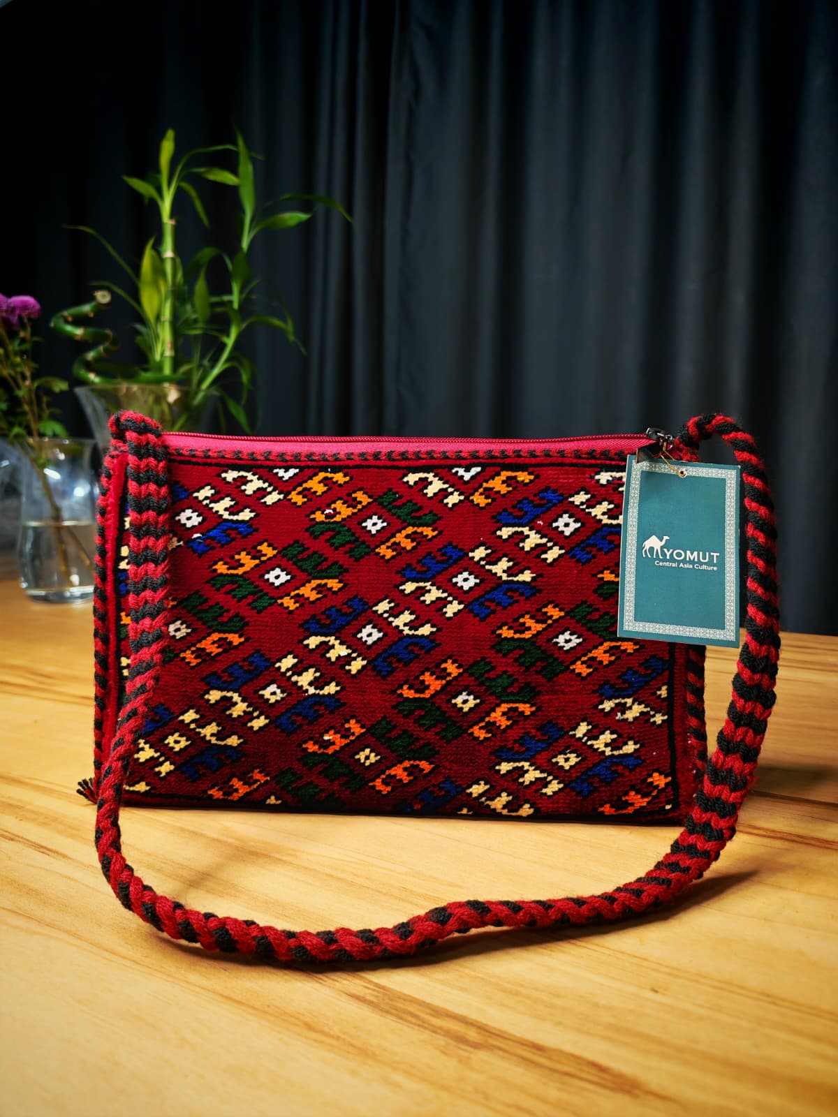 Kırmızı Türkmen Çitme Motifli El Dokuma İpek Çanta
