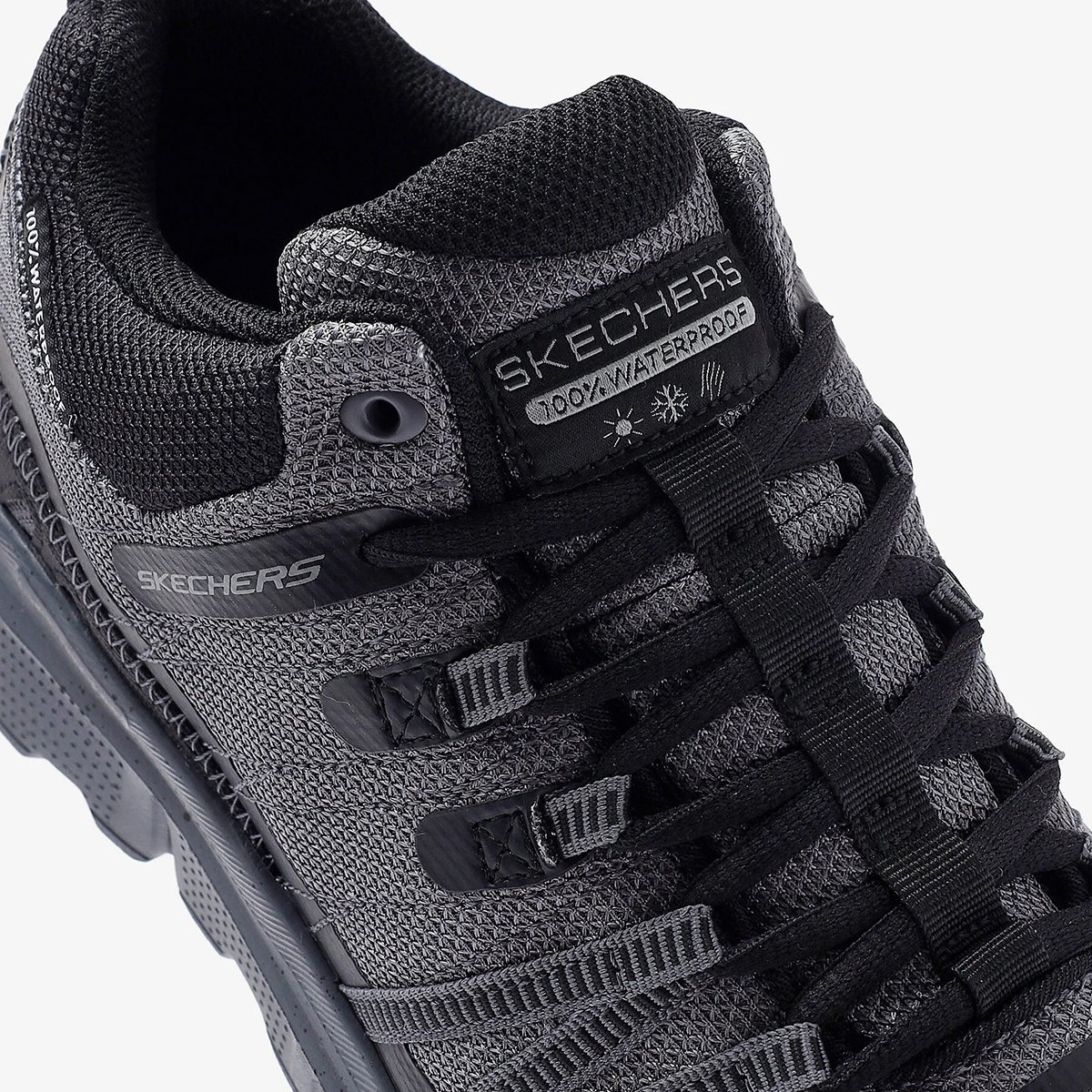 237701 CCBK Skechers SUMMITS AT- CANOBIE Charcoal Textile/Black Trim