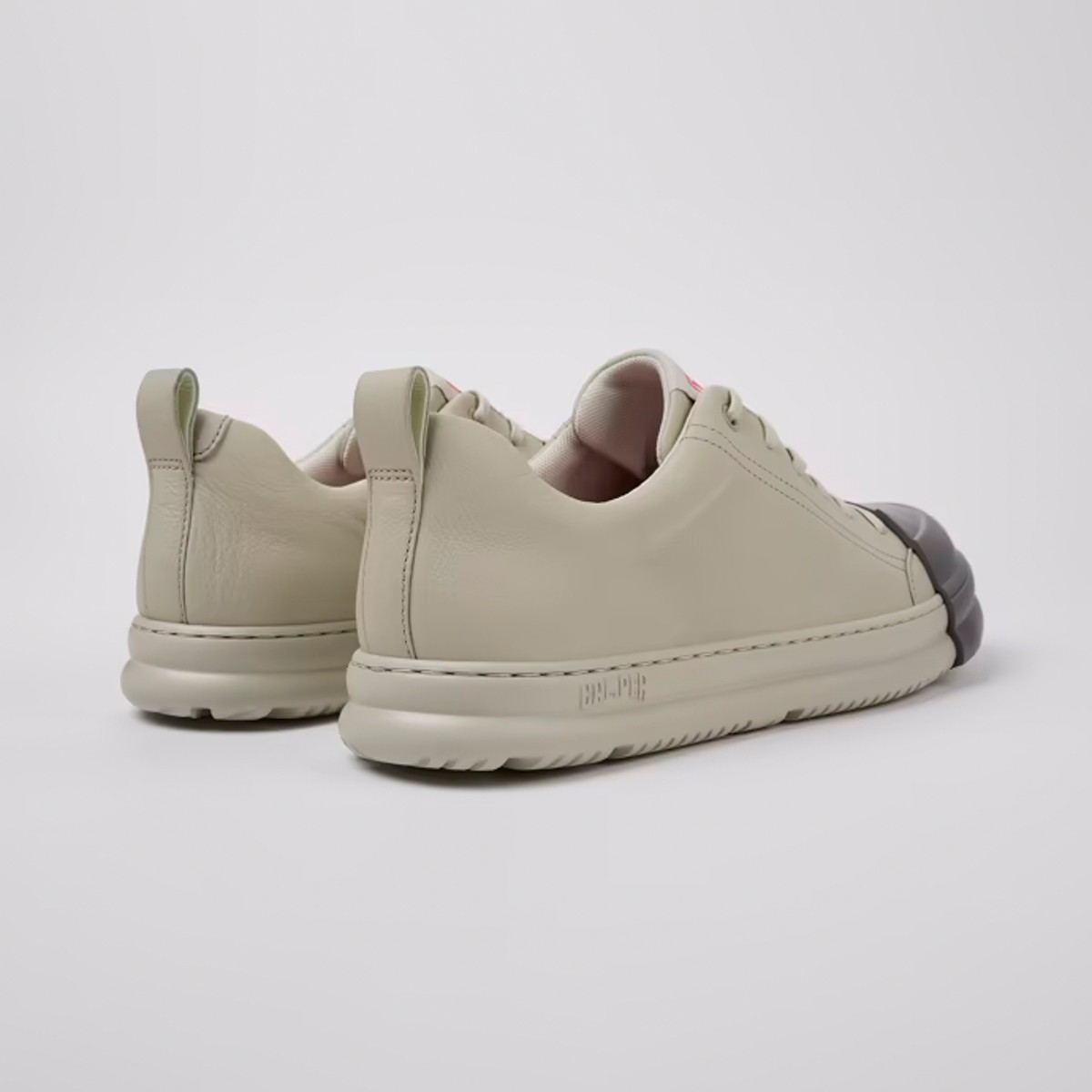 K100978-004 Camper Junction Runner Lt. Pastel Grey