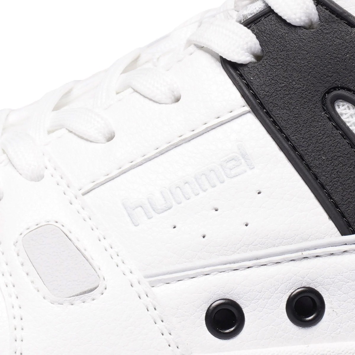 900670-9124 Hummel Hml Archive Studio V2 White/Black