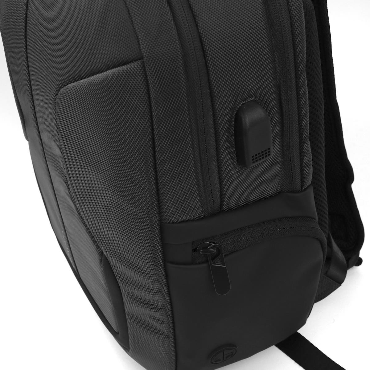 Unisex Laptop Çantası 41722001-01 Roncato Surface Backpack Wıth 14" Laptop Holder Nero