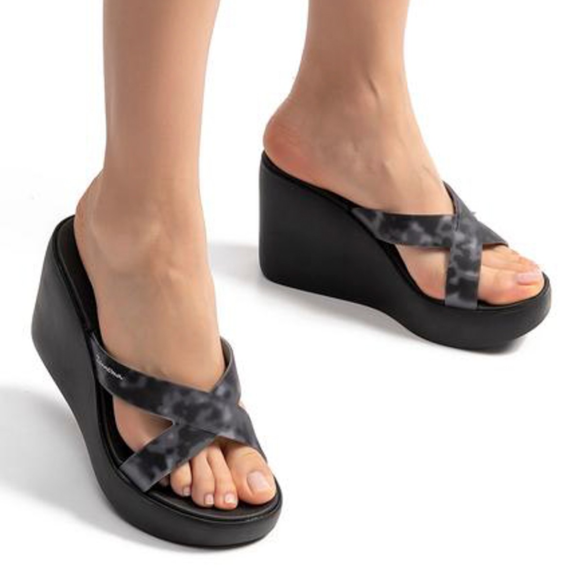 Kadın Terlik 83520 Ipanema HIGH FASHION SLIDE FEM DD0050 Black-Grey