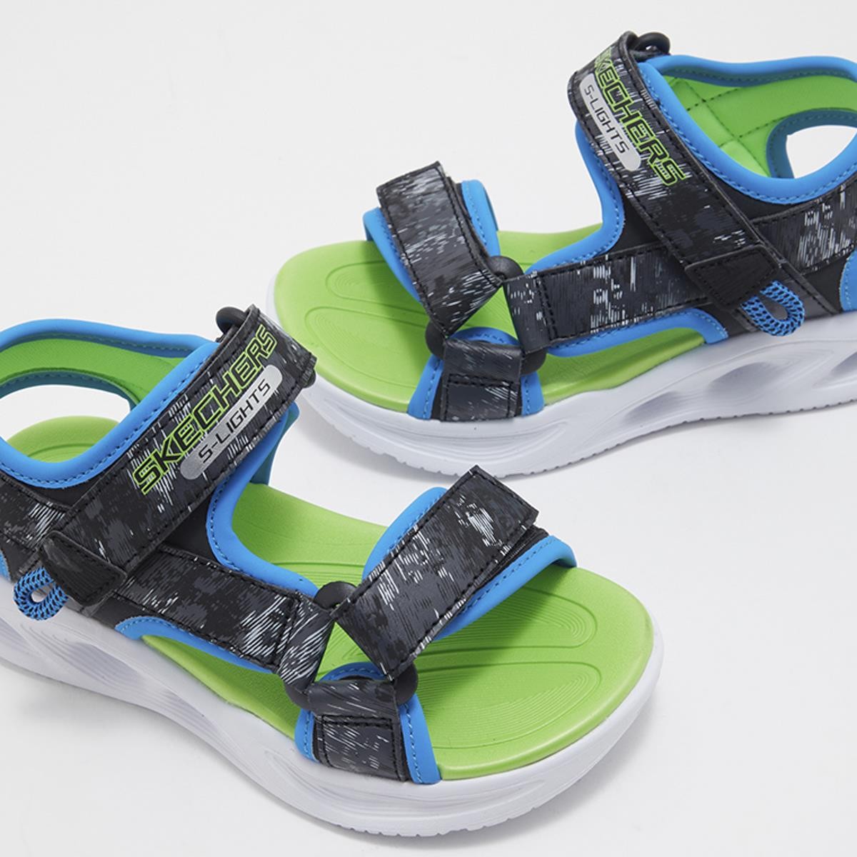 Erkek Çocuk Sandalet 401672L BBLM Skechers SOLA GLOW SANDAL Black-Blue-Light Green