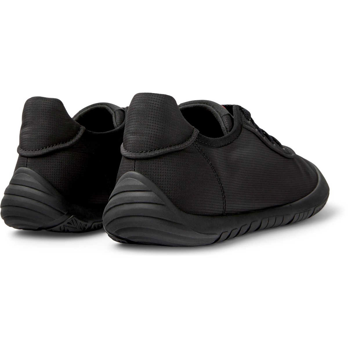 K201542-001 Camper Path Black